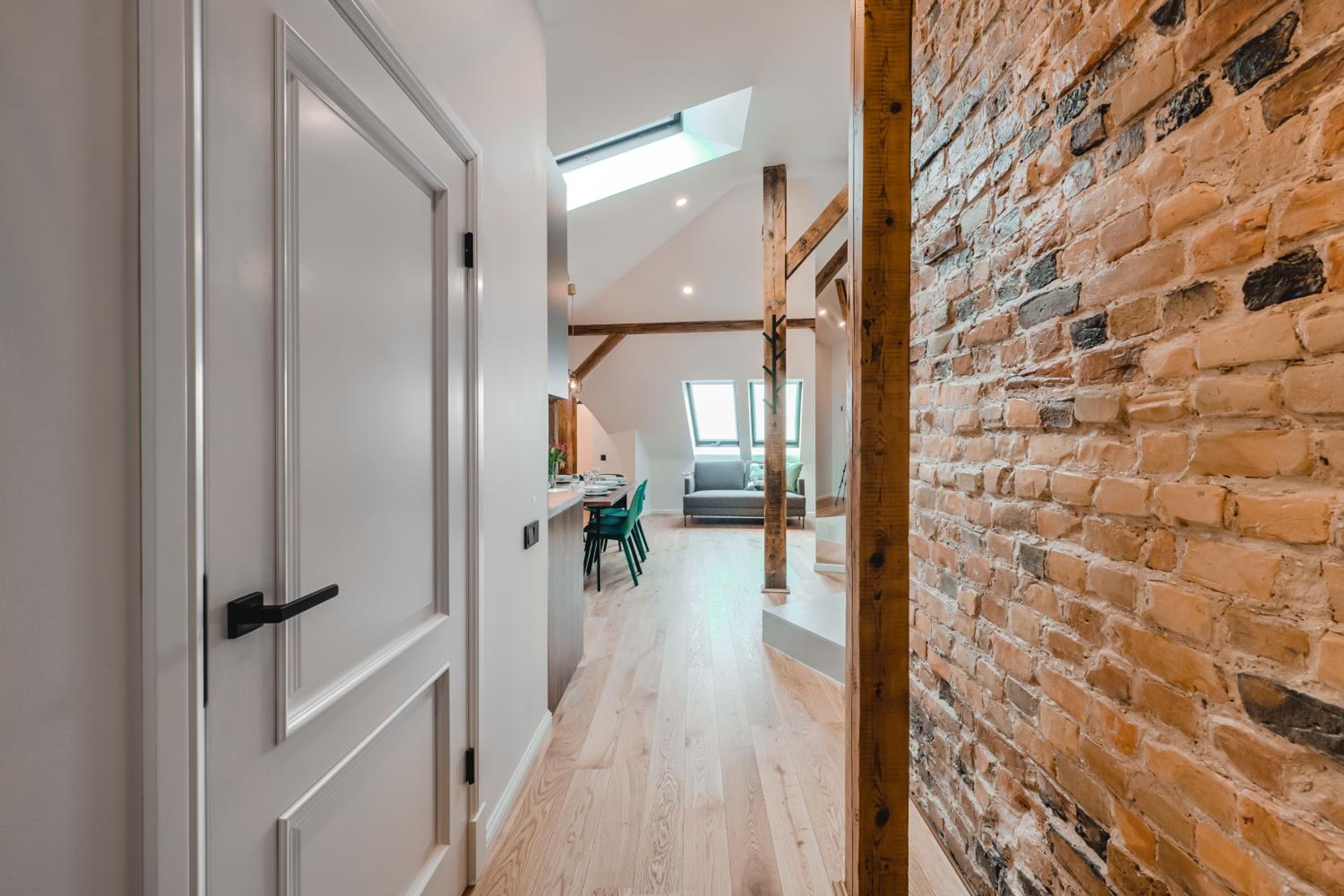 Three-Bedroom Apartment - Photo 8