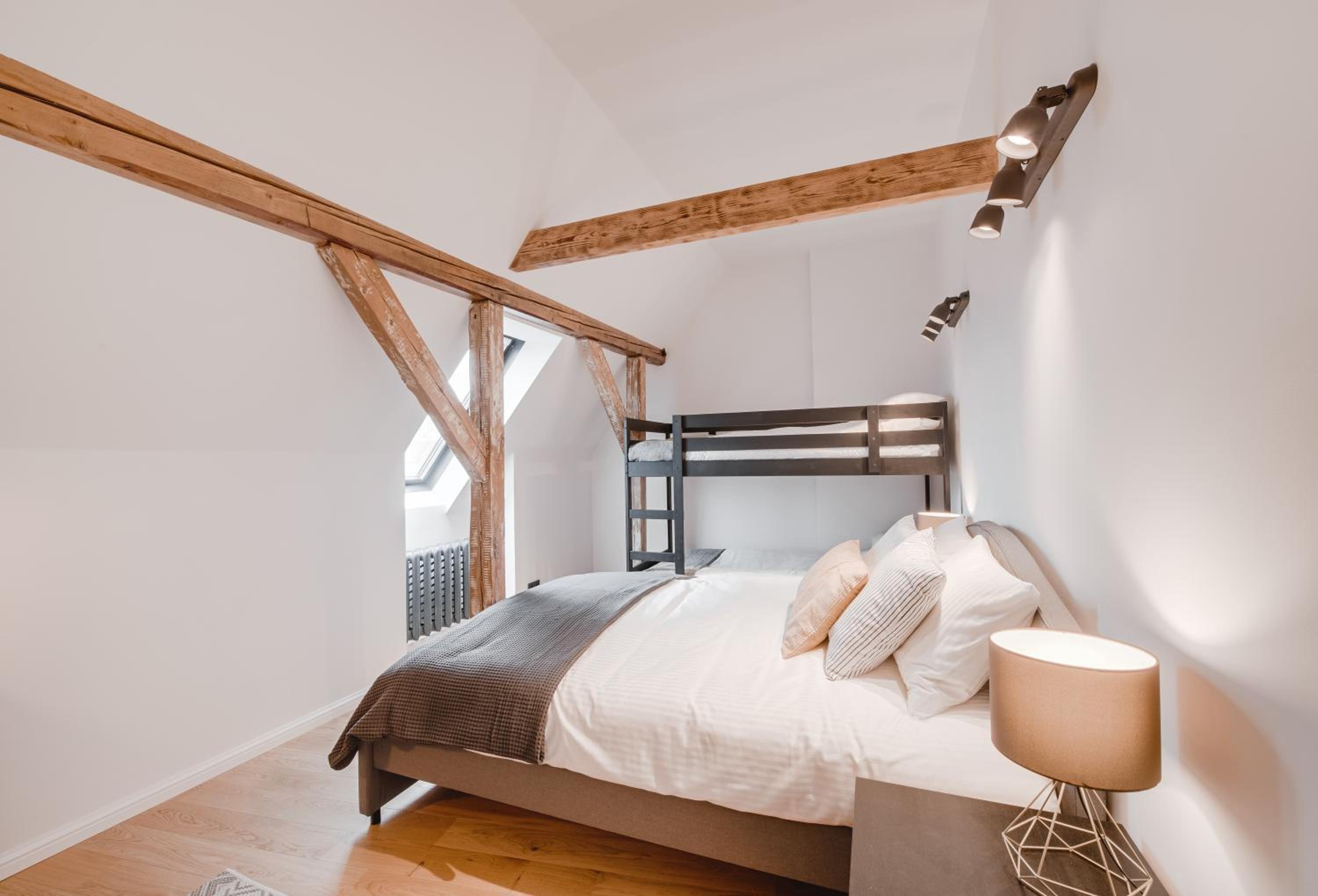 Three-Bedroom Apartment - Photo 38