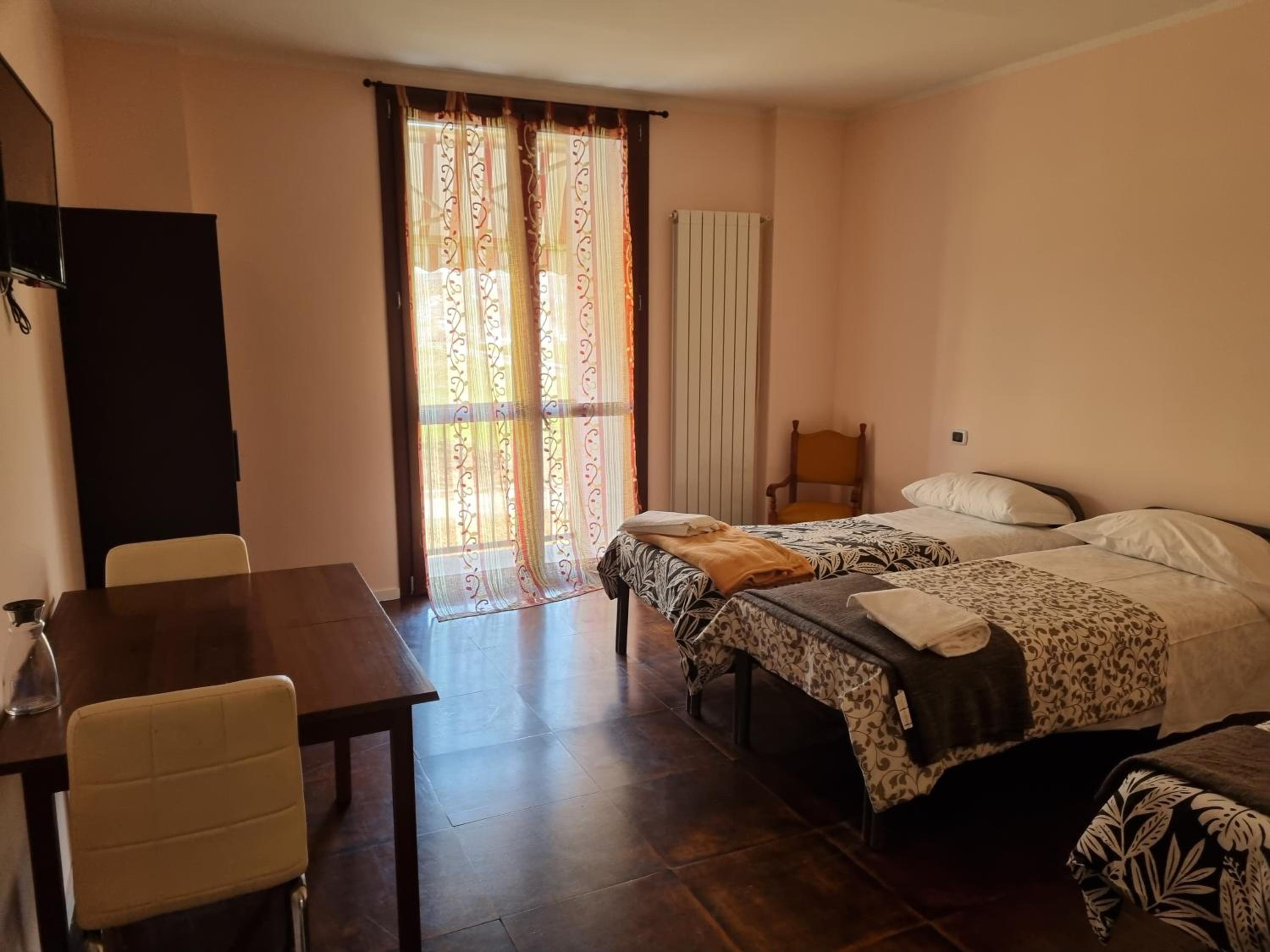 Comfort Triple Room - Photo 12