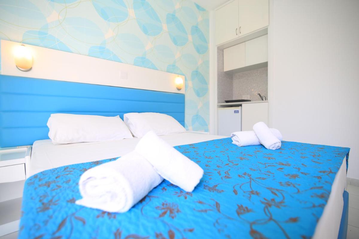 Double Room photo 2
