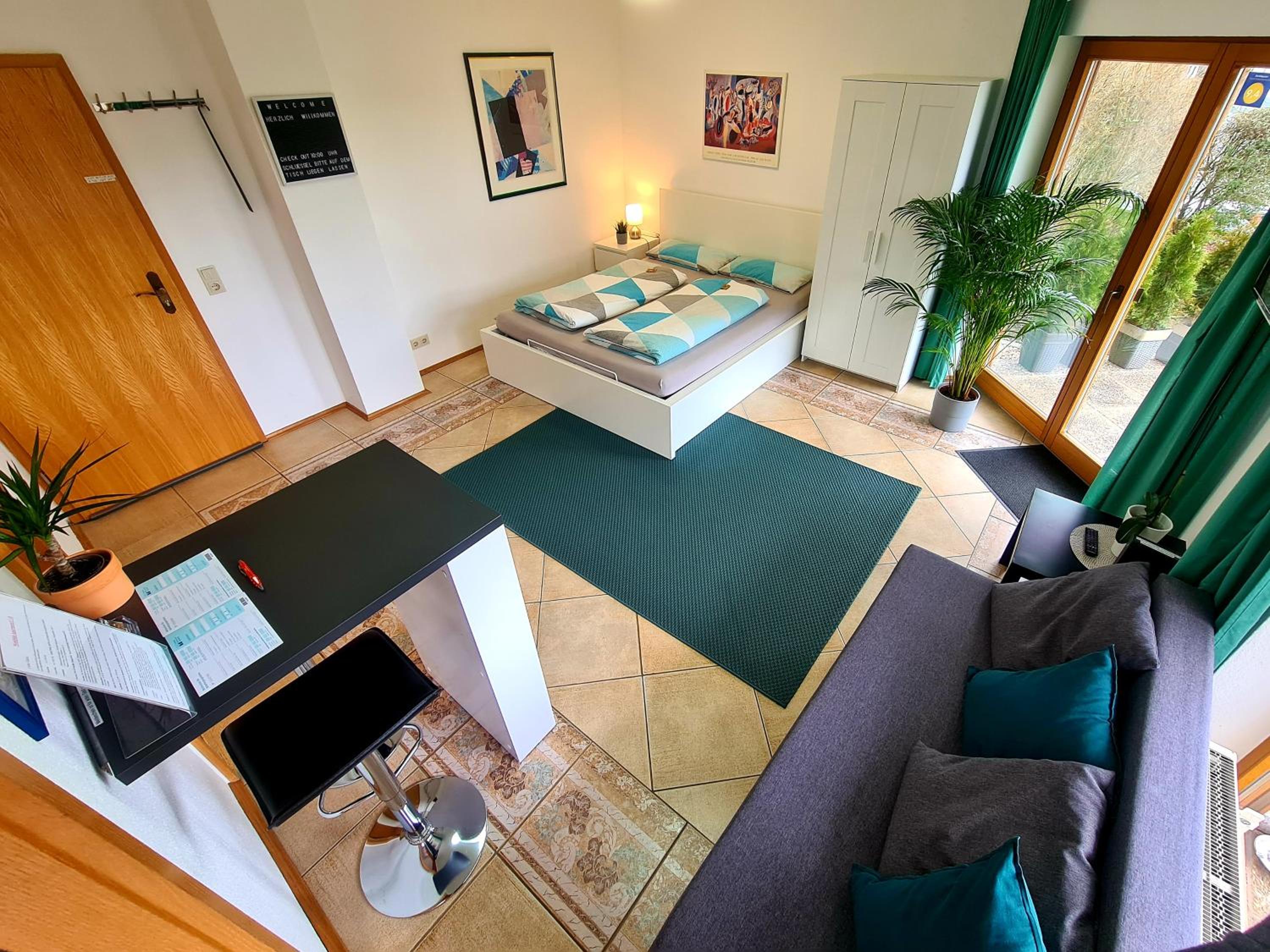 Apartment with Terrace - Photo 1