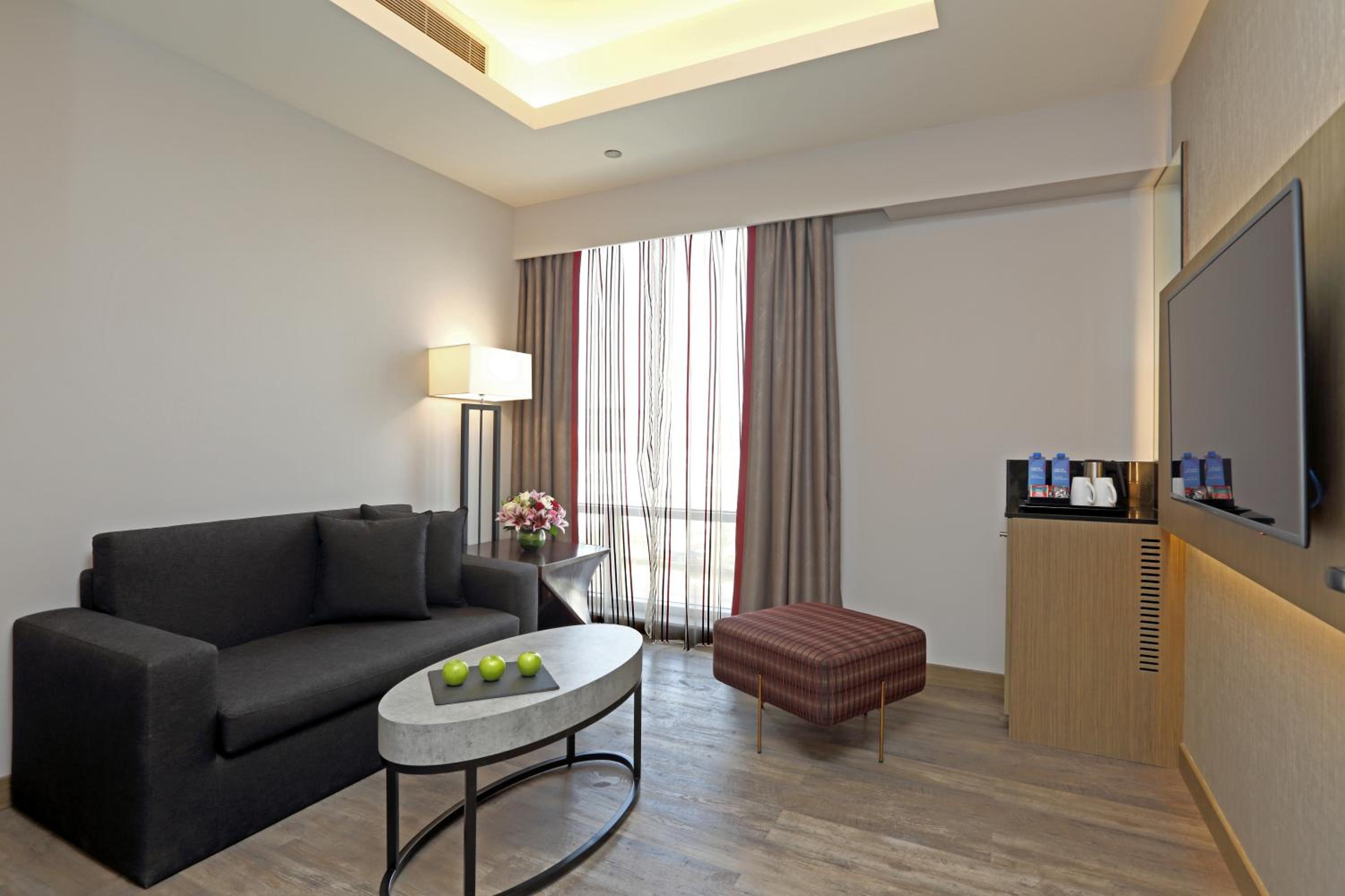 Executive King Suite - Photo 1