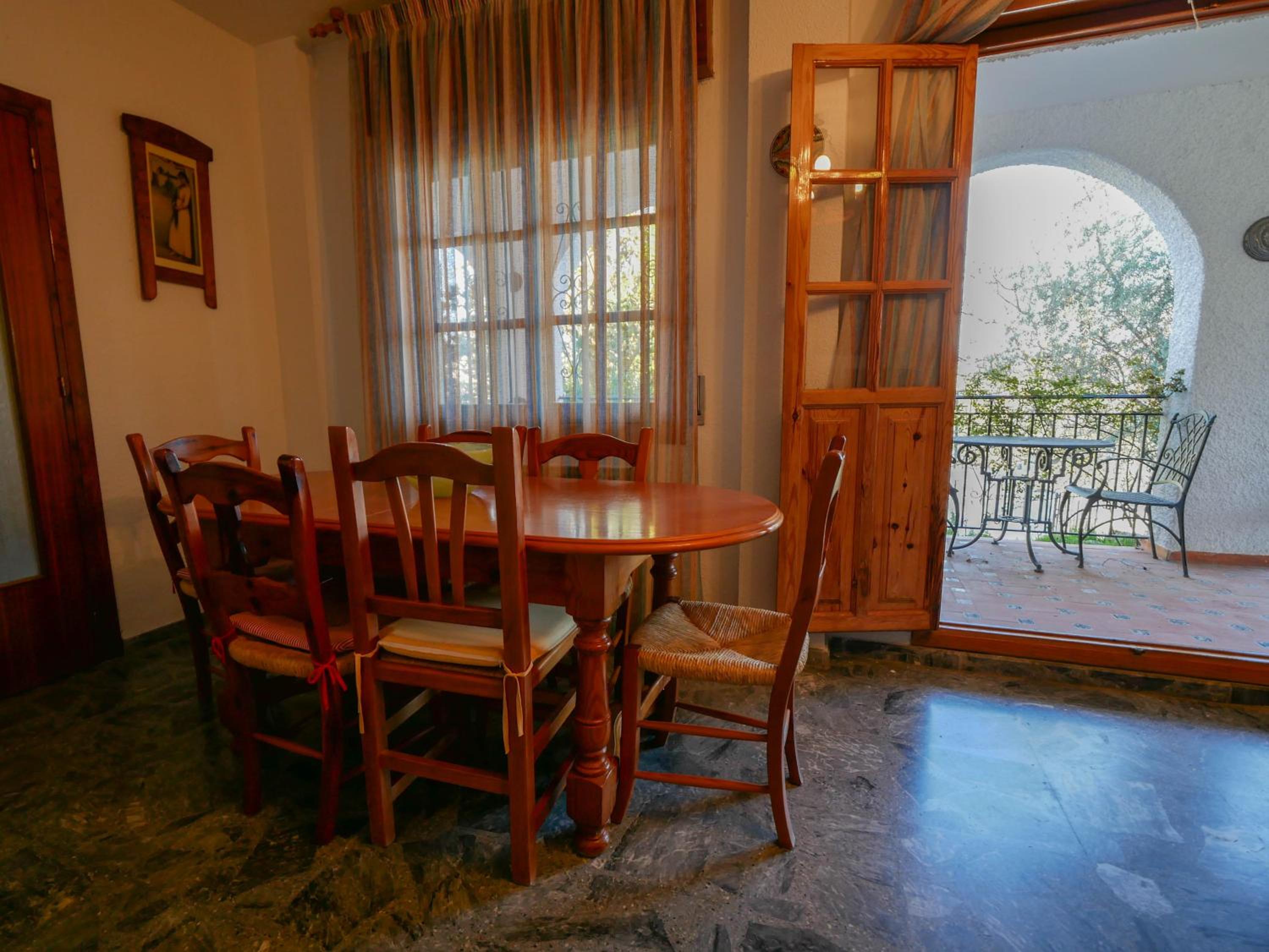 Four-Bedroom House - Photo 9