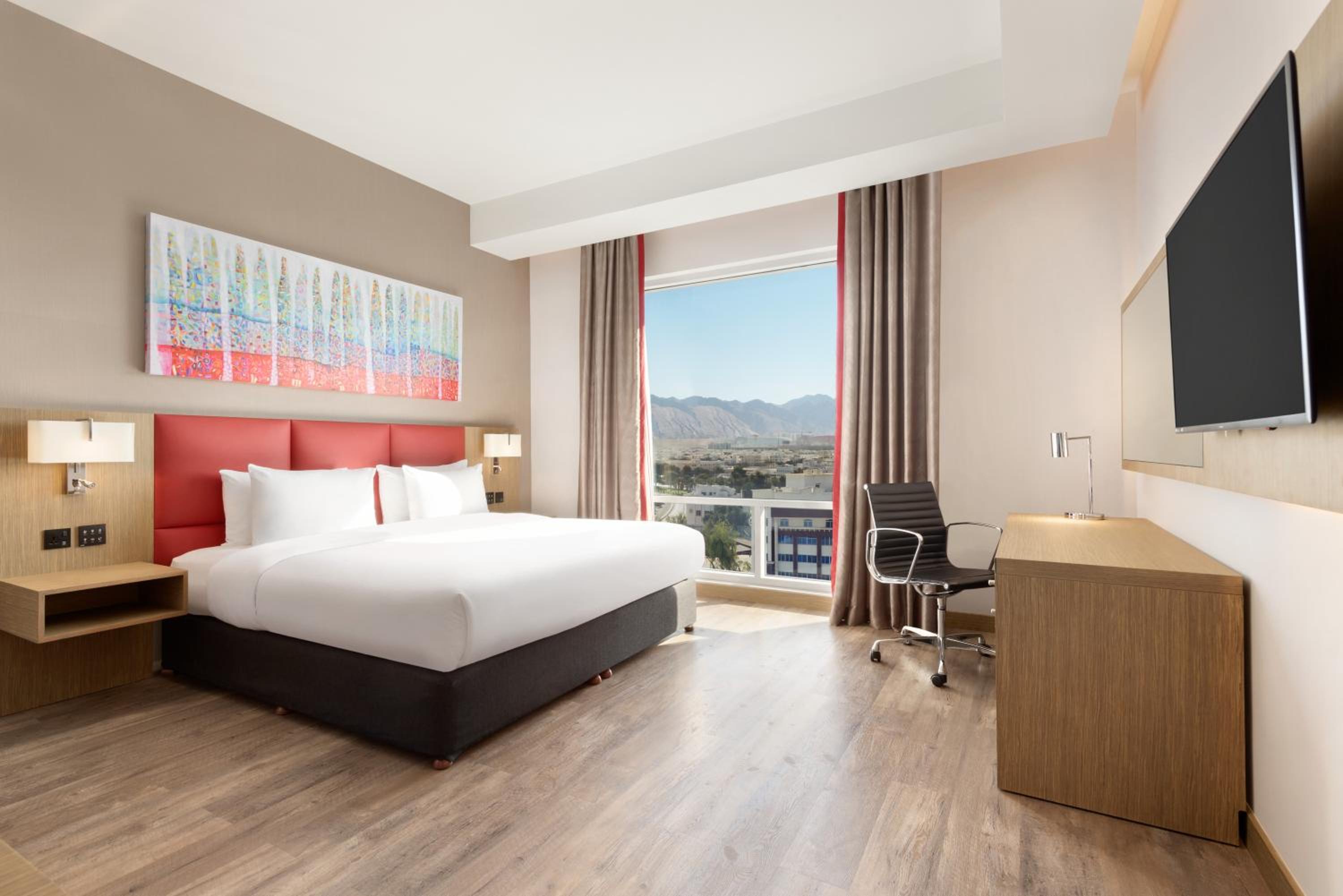 Premium King Suite - Photo 4