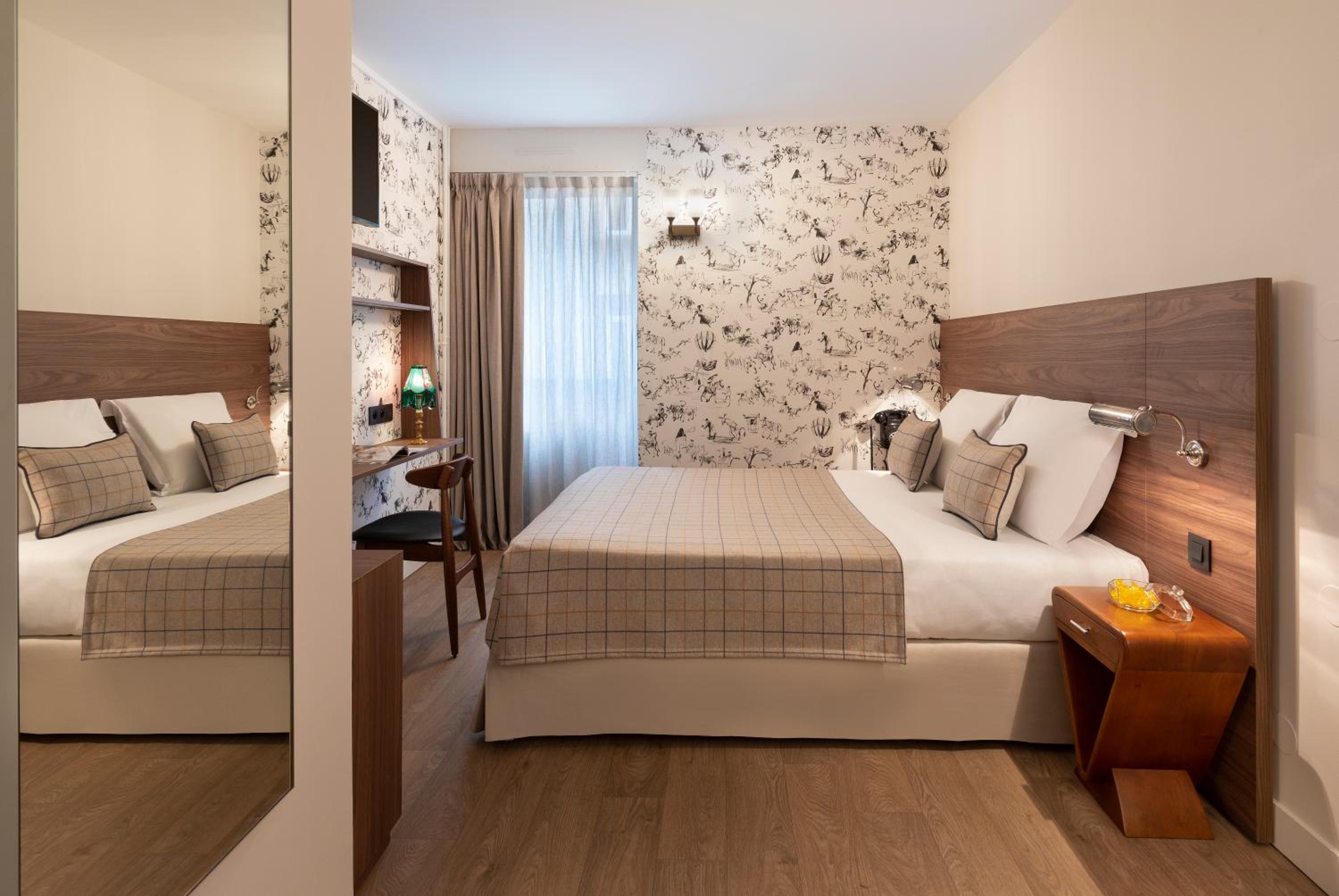 Superior Double Room - Photo 2