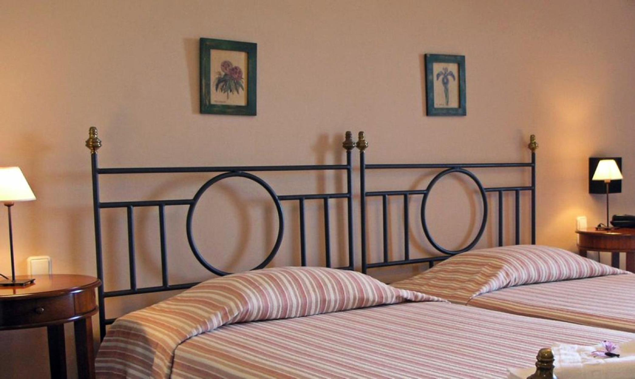 Superior Double or Twin Room with Sea View - Photo 10