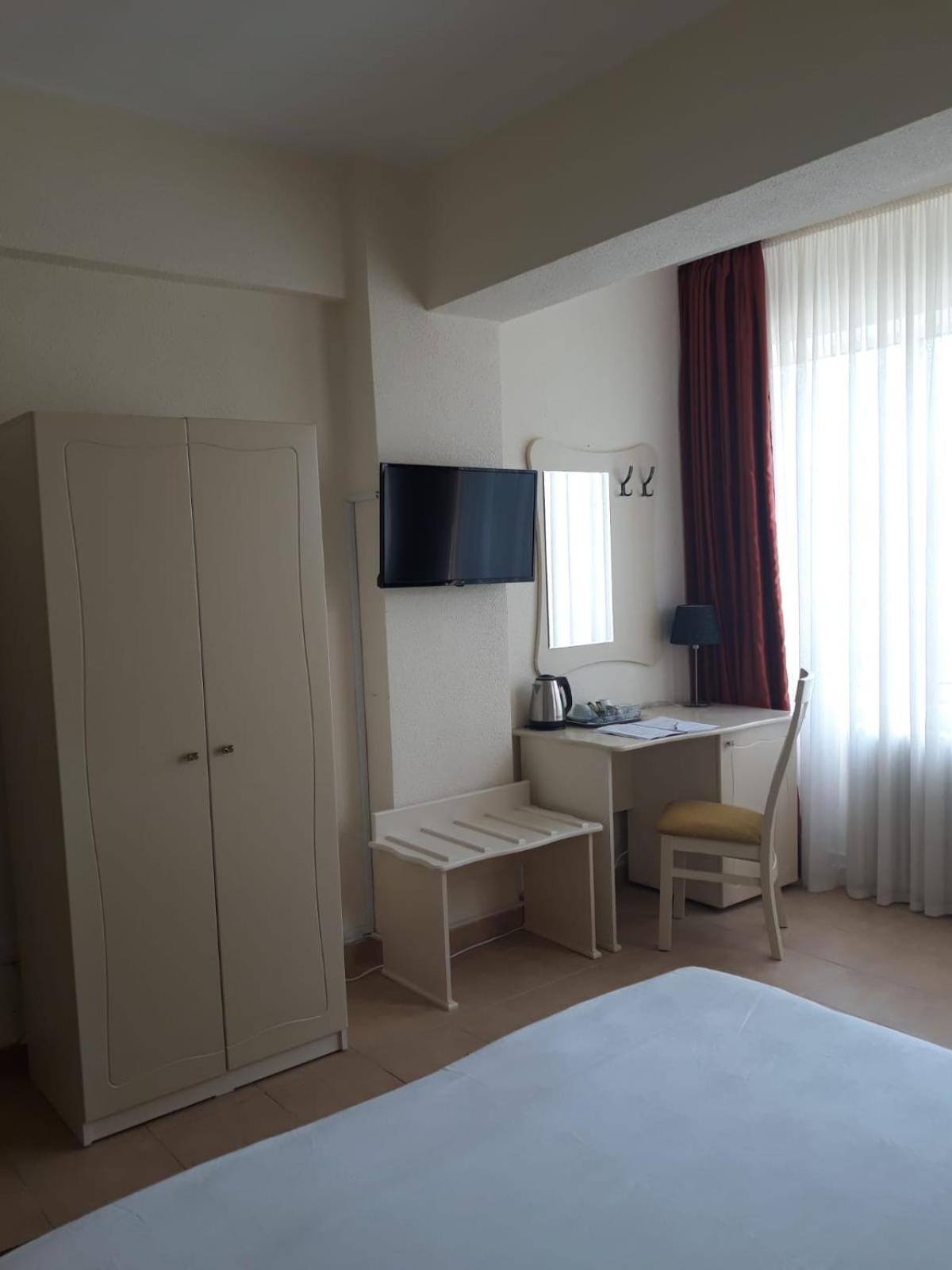 Classic Double Room - Photo 6
