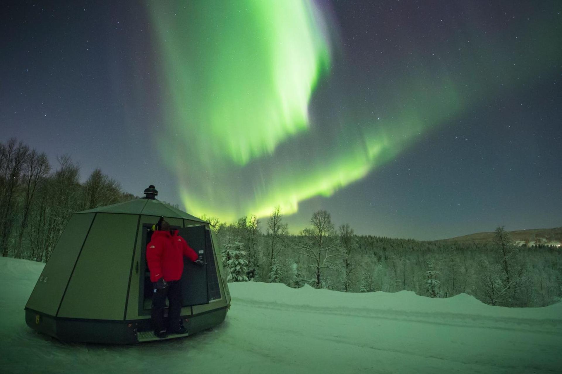 Aurora Hut - Photo 3