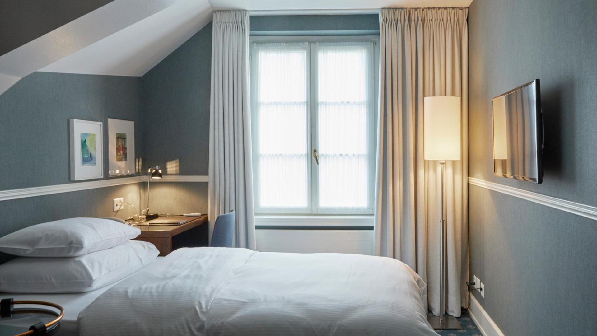 Classic Single Room