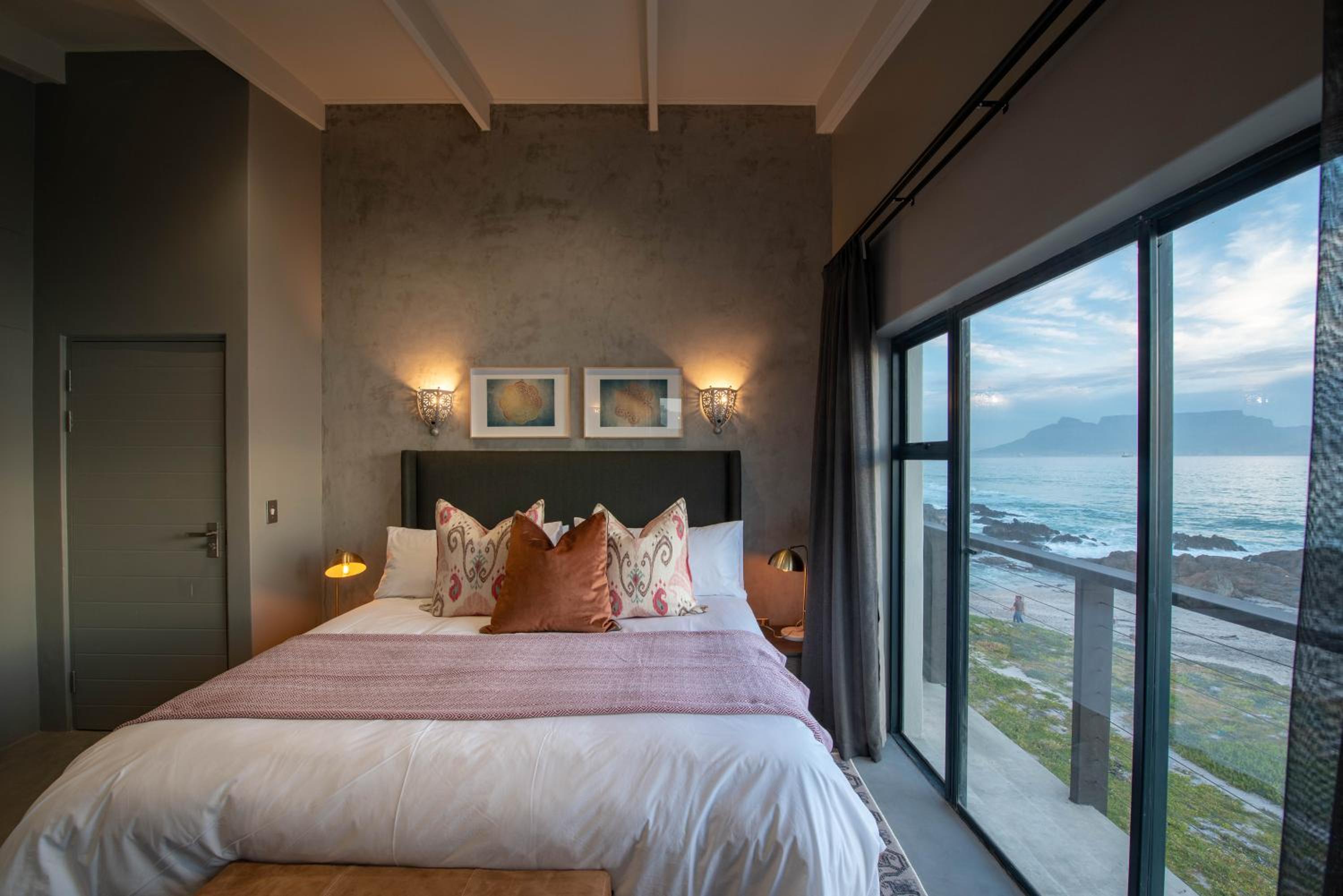 Deluxe Double Room with Sea View - Photo 1