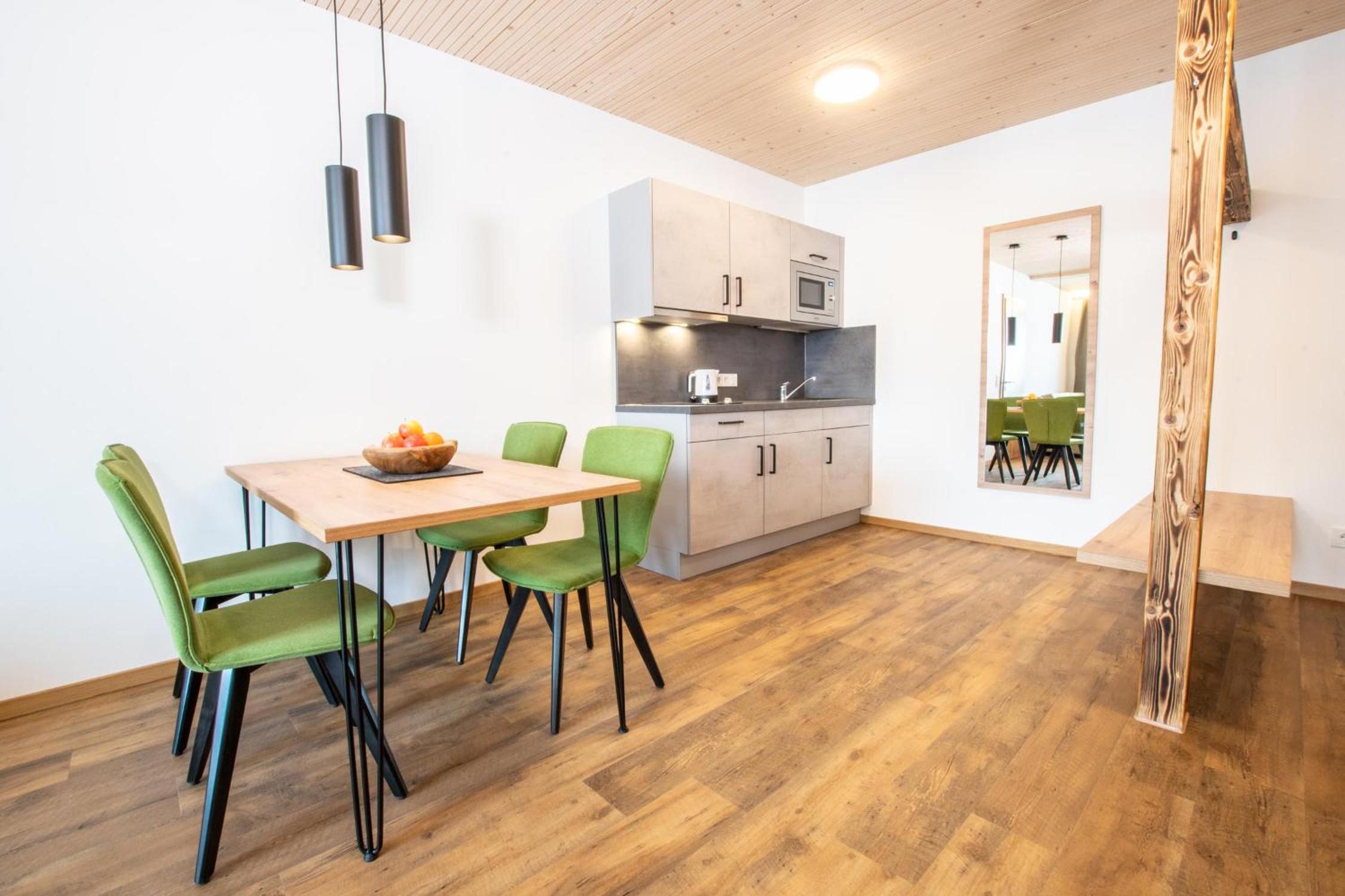 Apartment - Photo 4