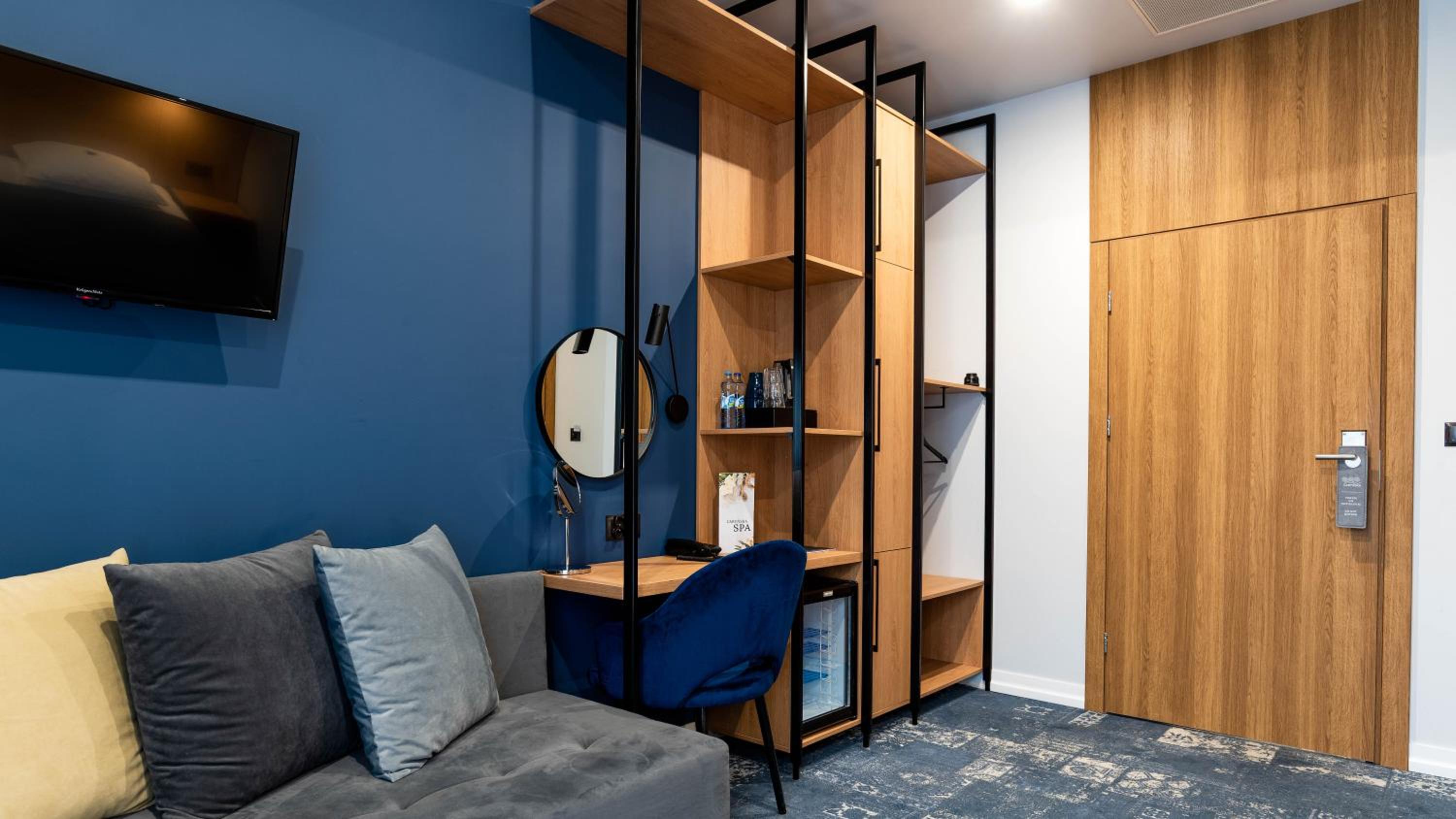 Double Room - Photo 6