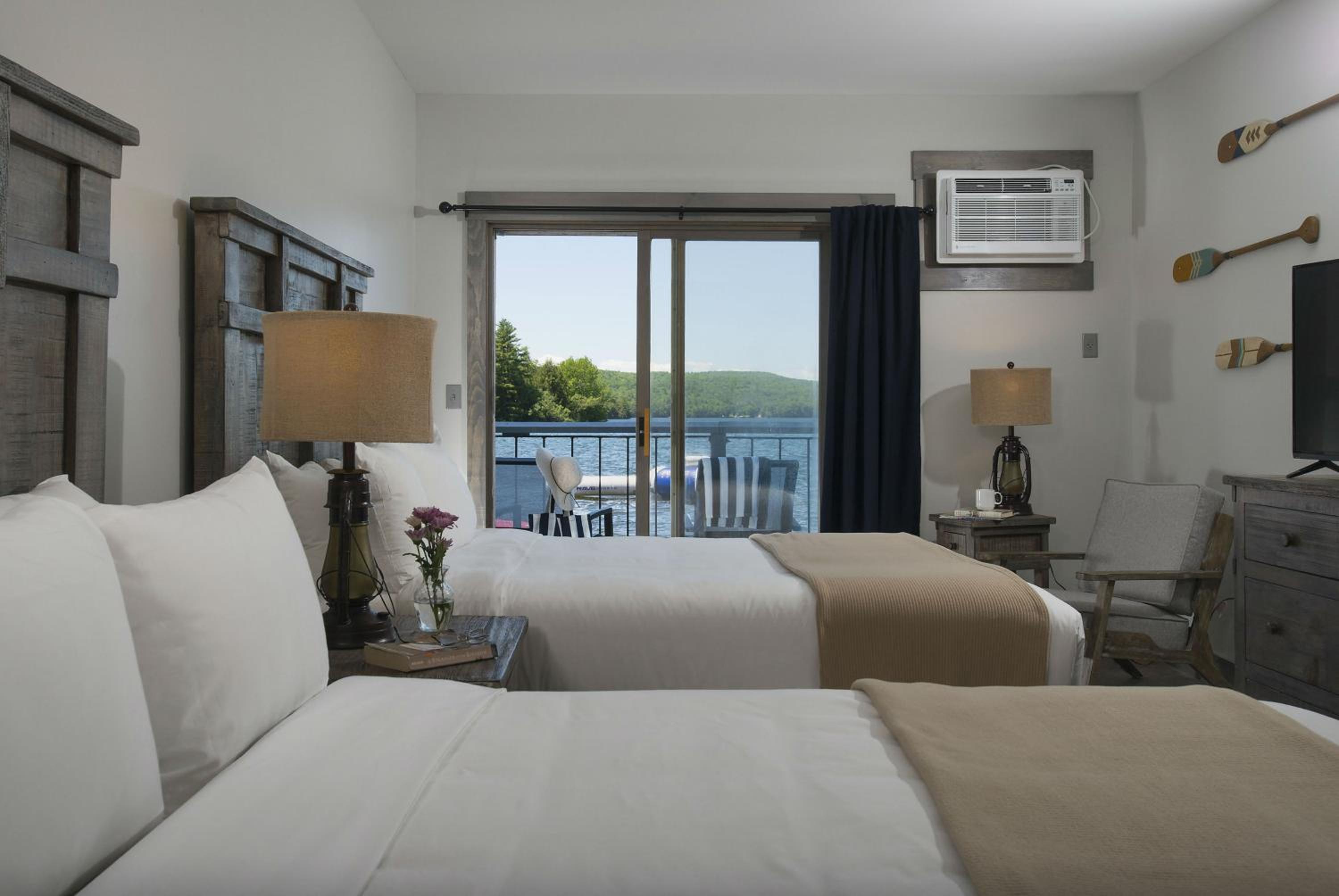 Double Room with Lake View photo 1
