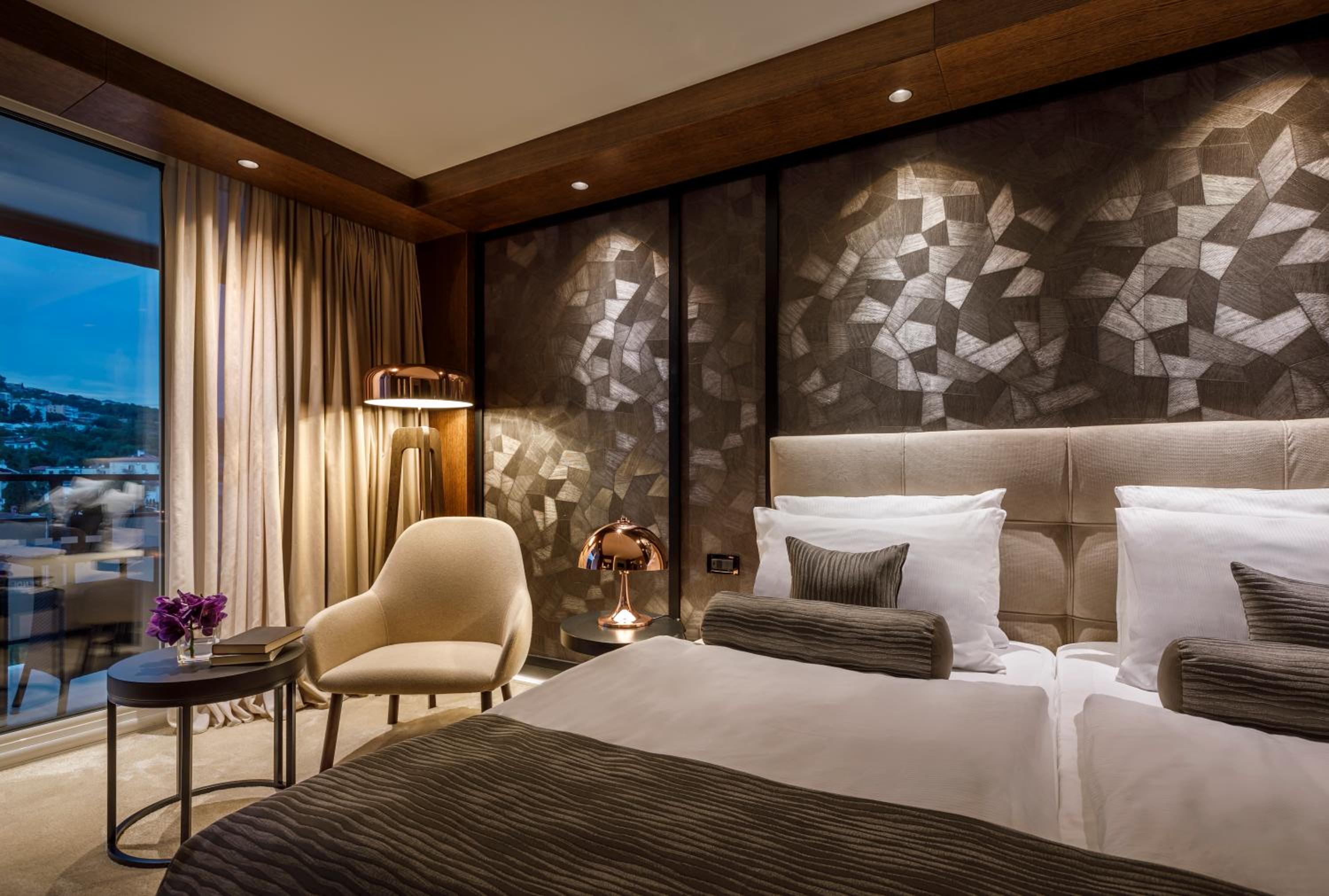 Superior Double or Twin Room - Photo 1