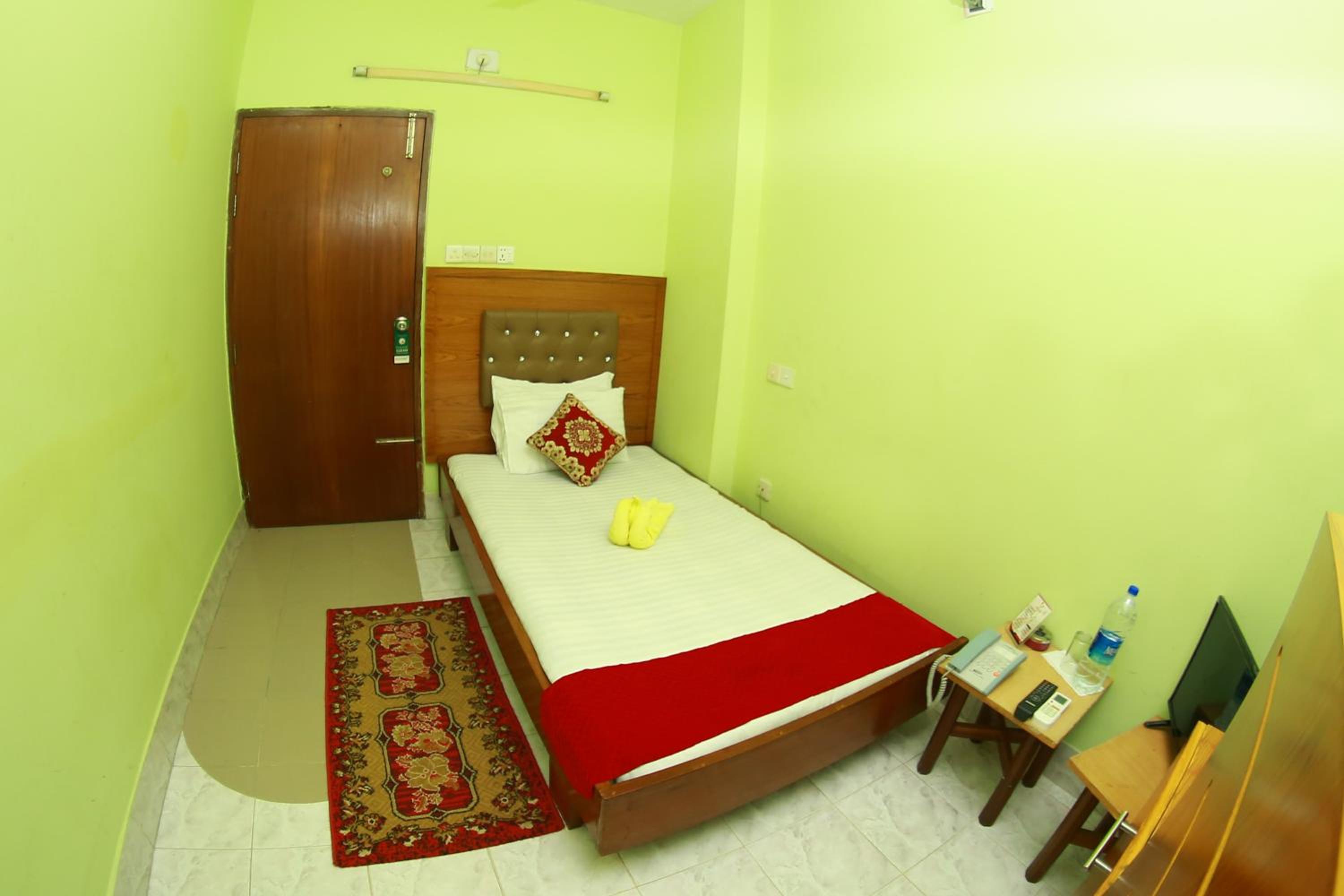 Deluxe Single Room photo 3