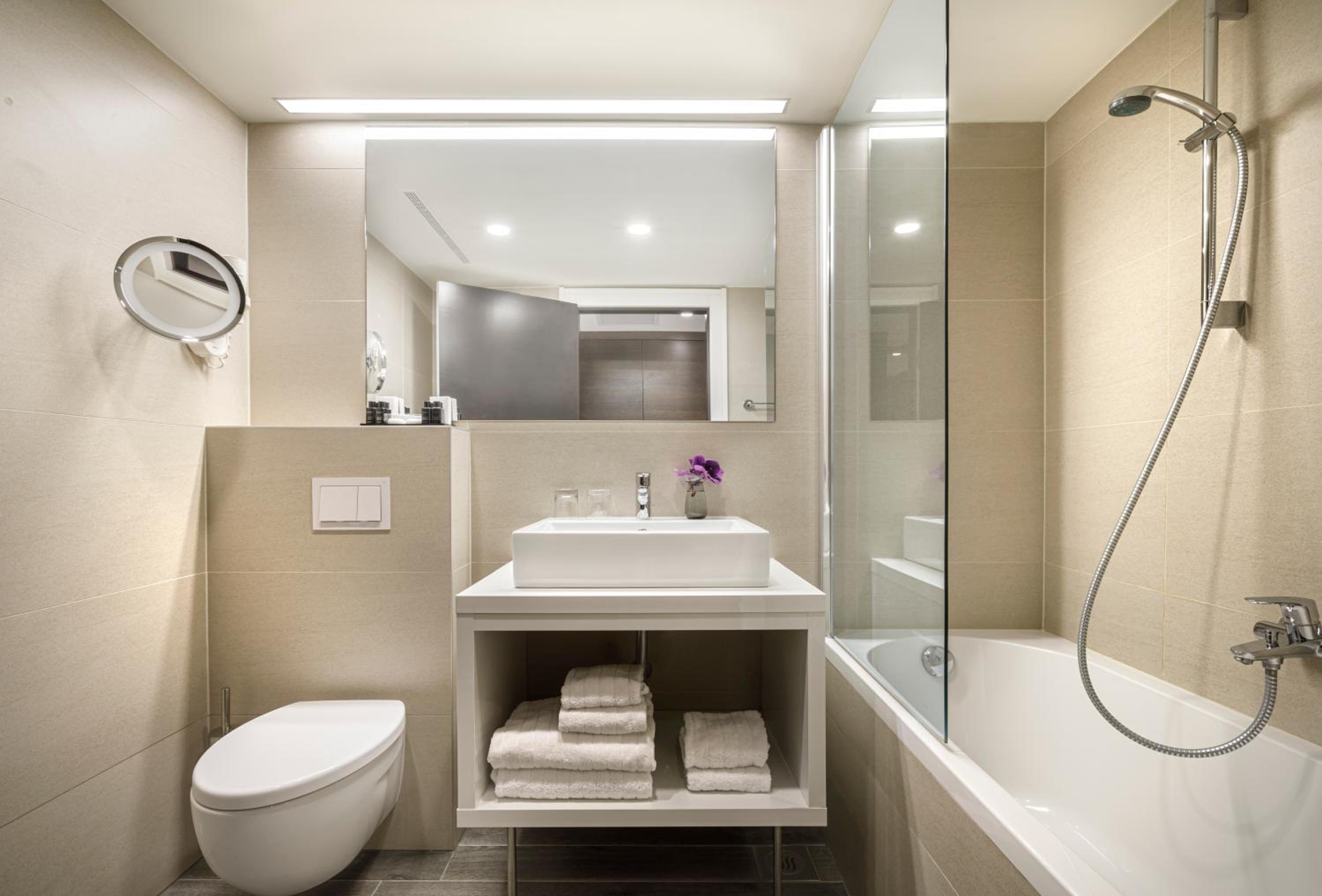 Superior Double or Twin Room - Photo 3