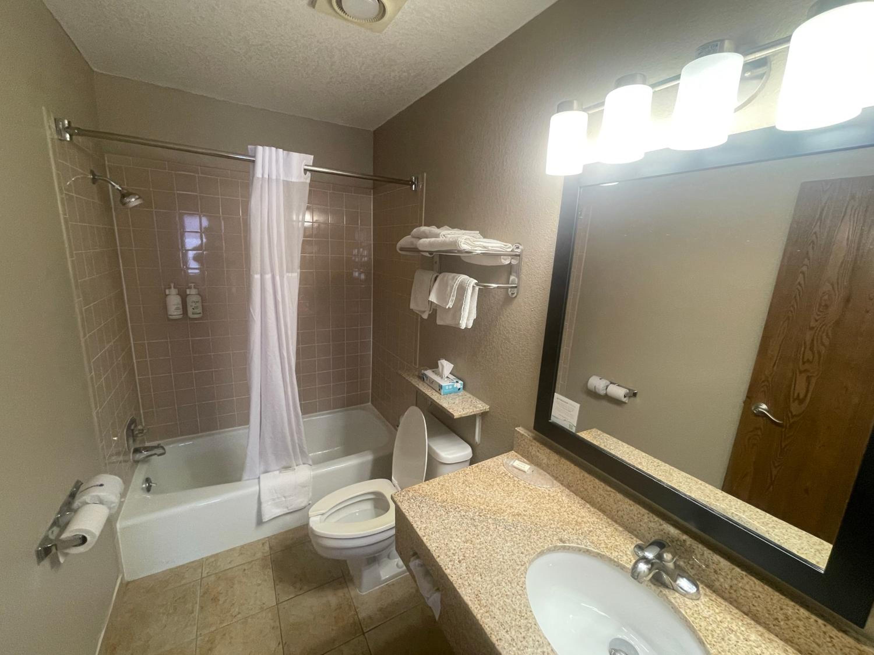 Quality Inn, Photo 2