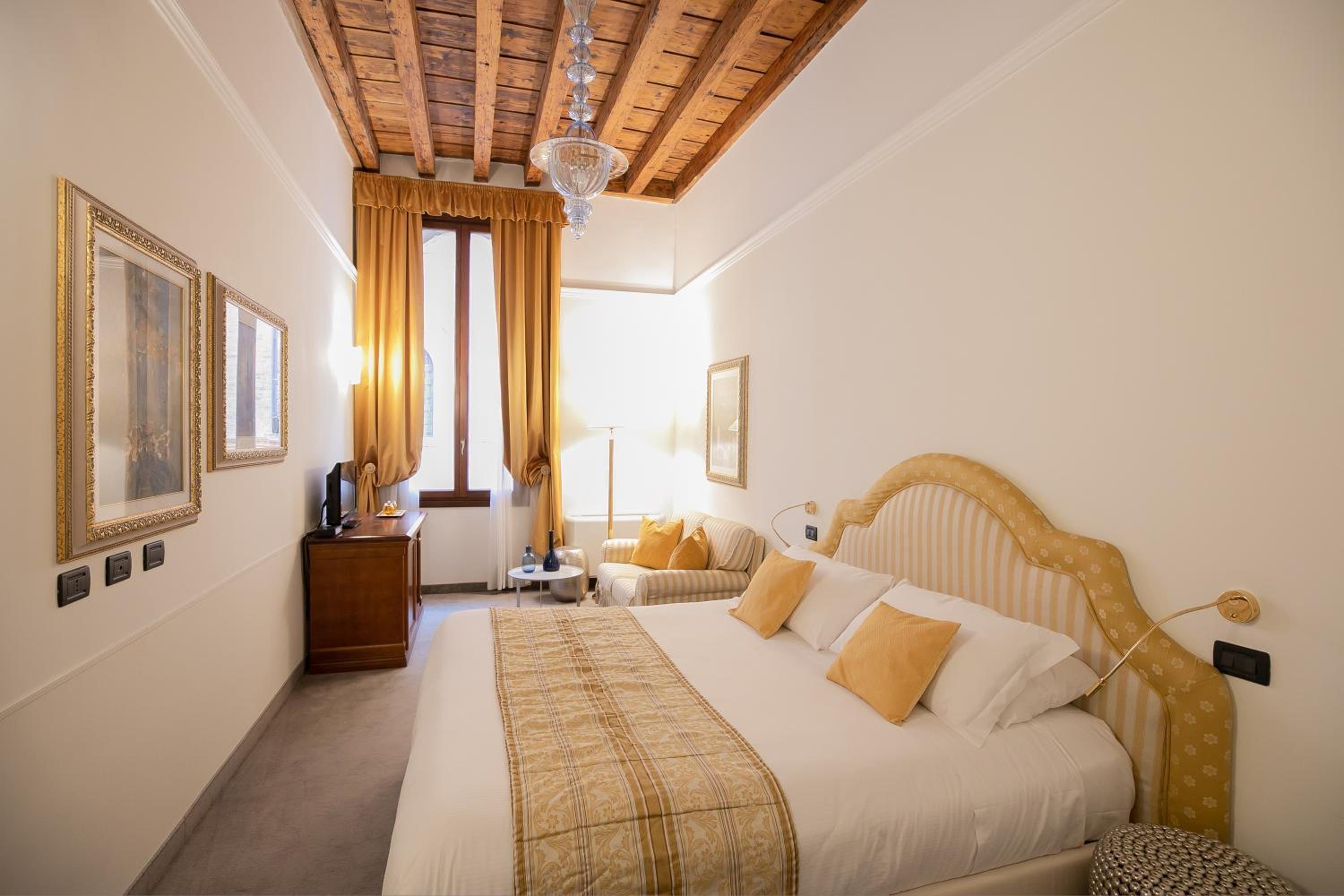 Superior Double Room photo 2
