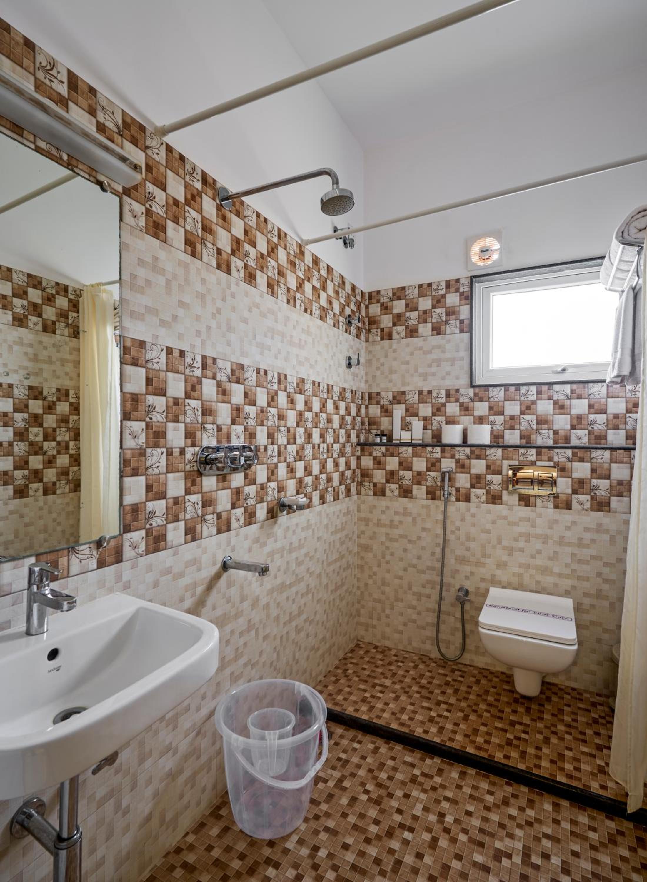 Two-Bedroom House photo 2