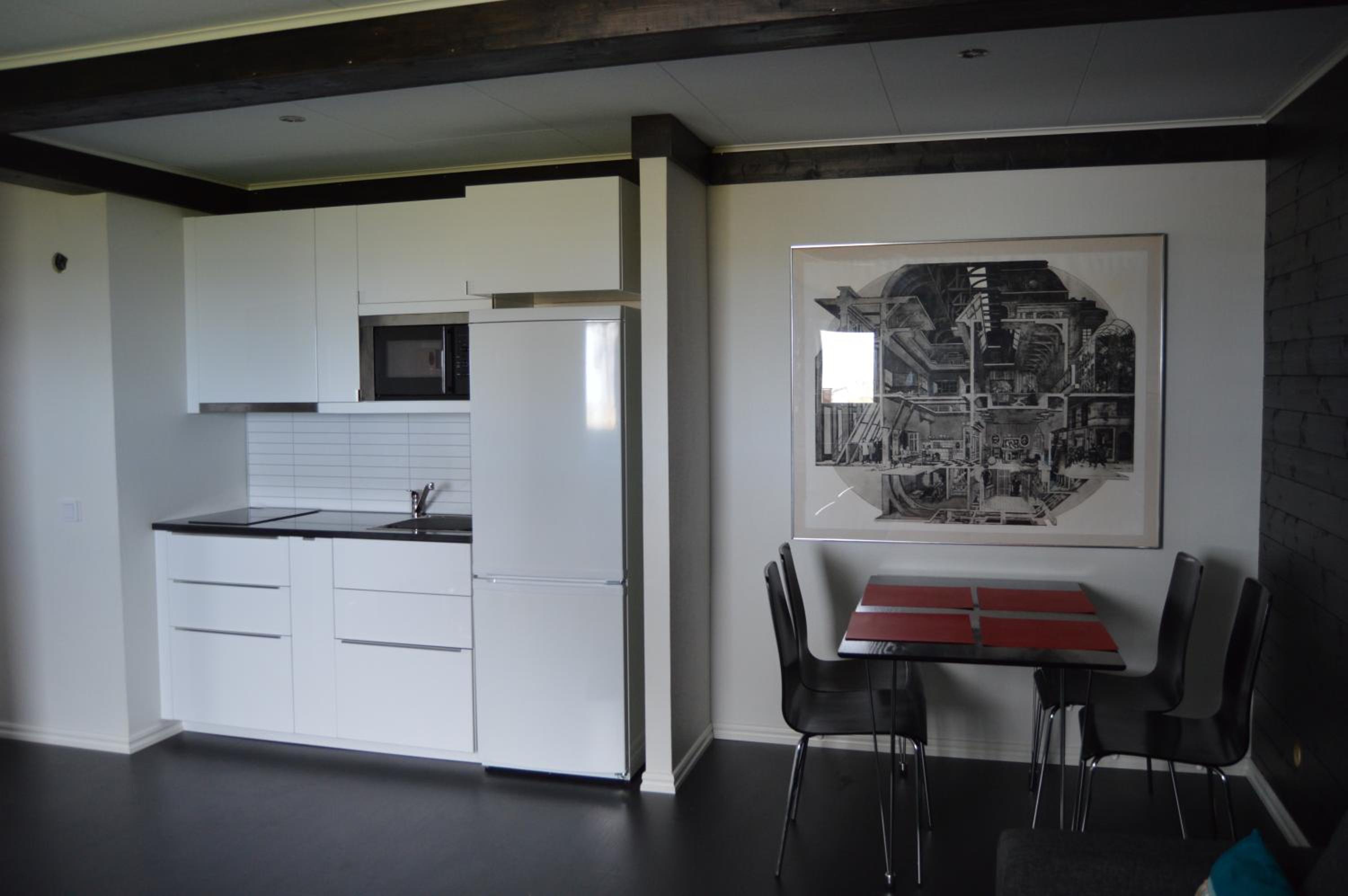 One-Bedroom Apartment with Ocean View photo 2