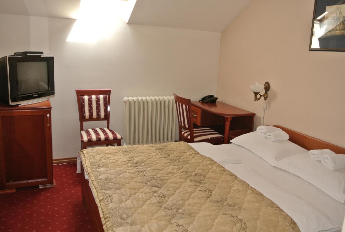Double Room photo 1