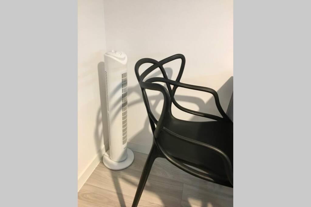 One-Bedroom Apartment - Photo 16
