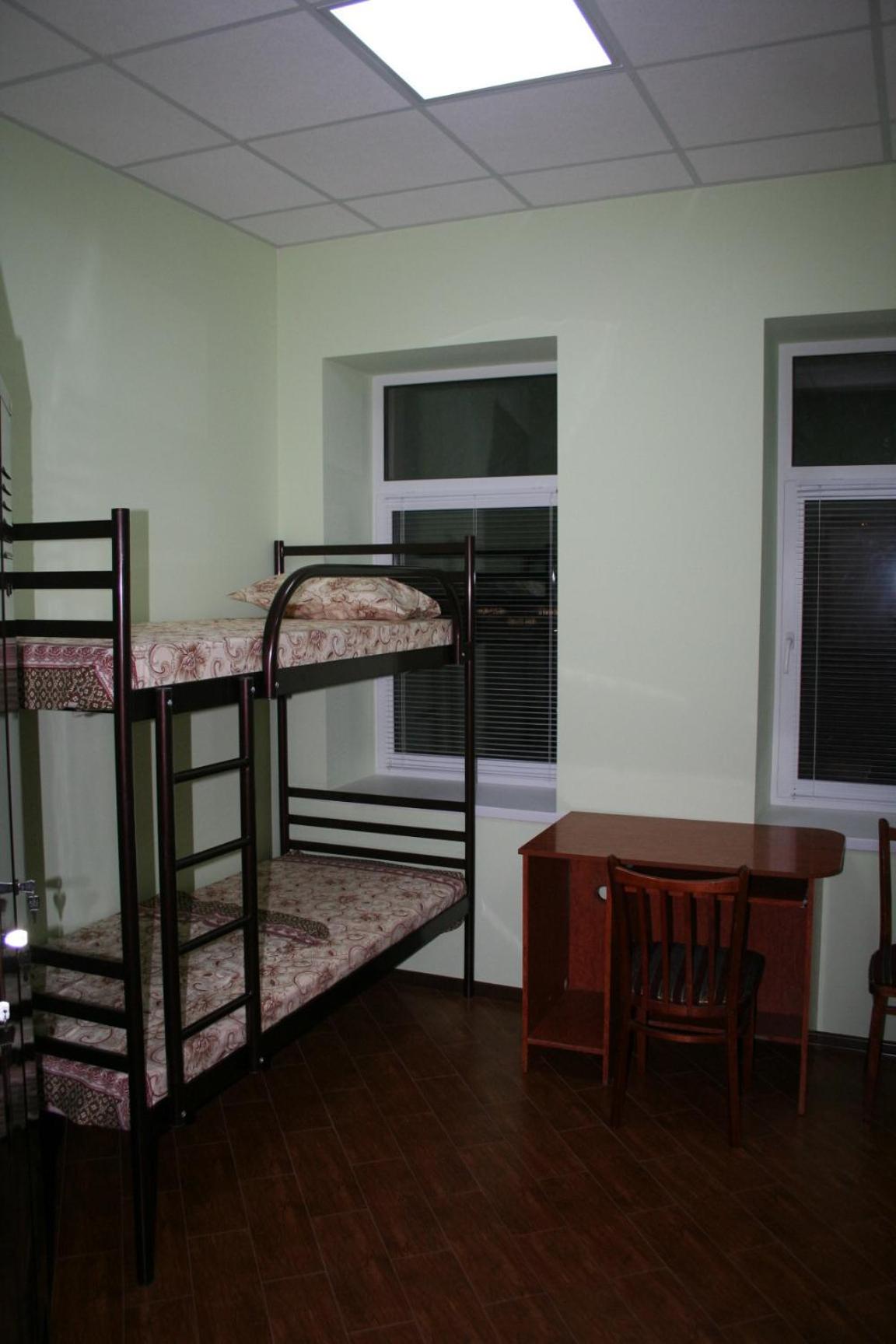 Bed in 4-Bed Female Dormitory Room photo 2