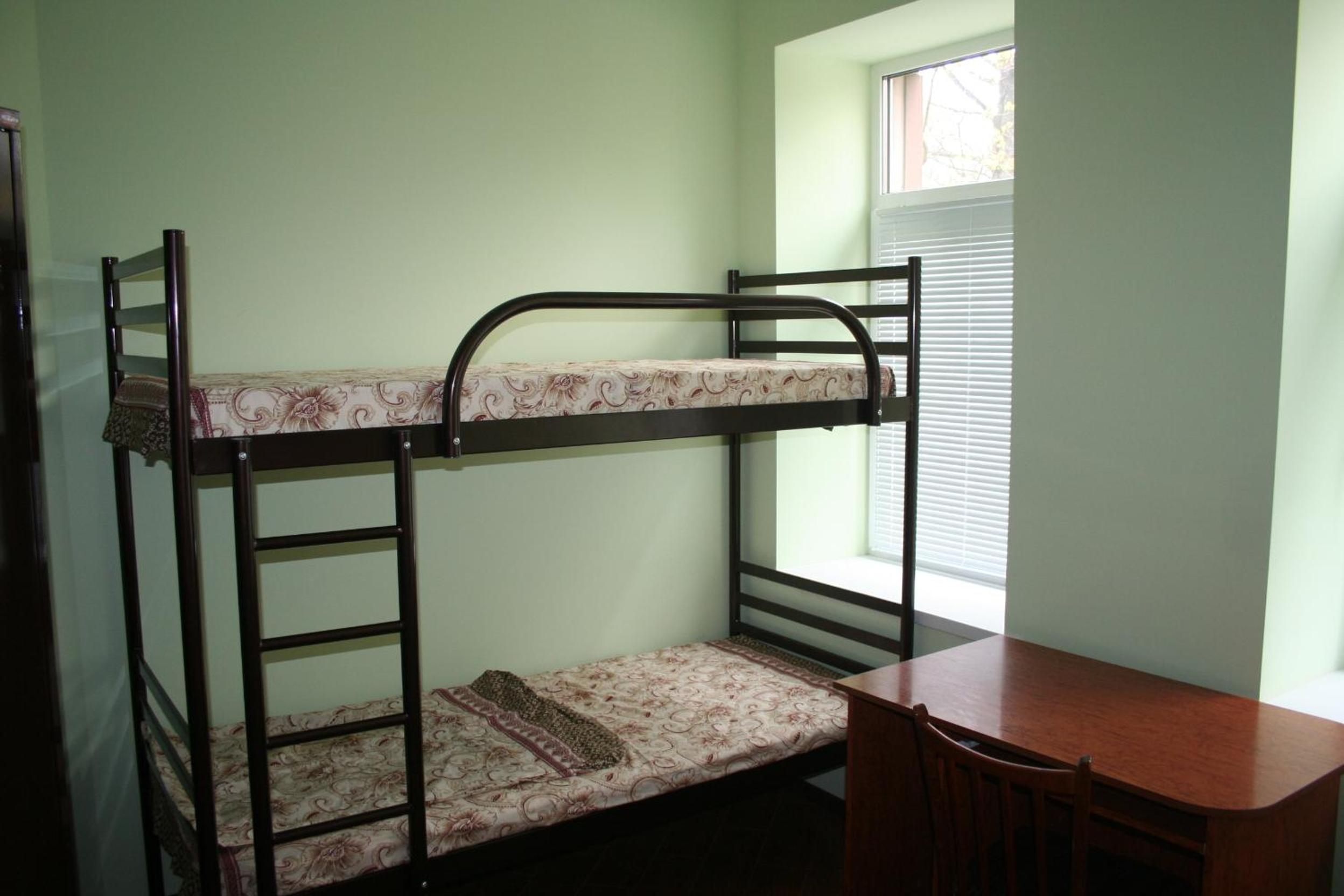 Bed in 4-Bed Female Dormitory Room photo 3