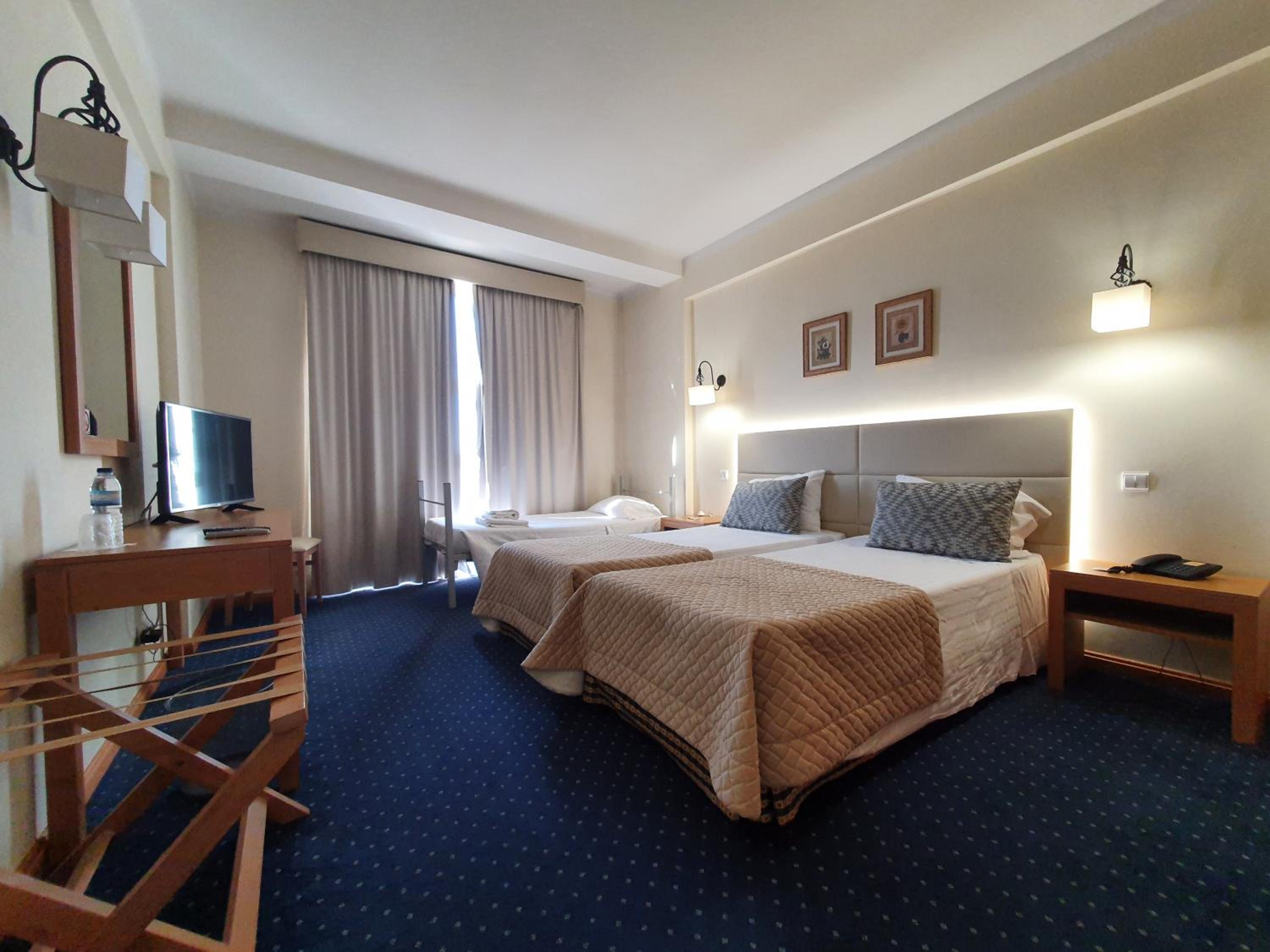 Triple Room - Photo 3