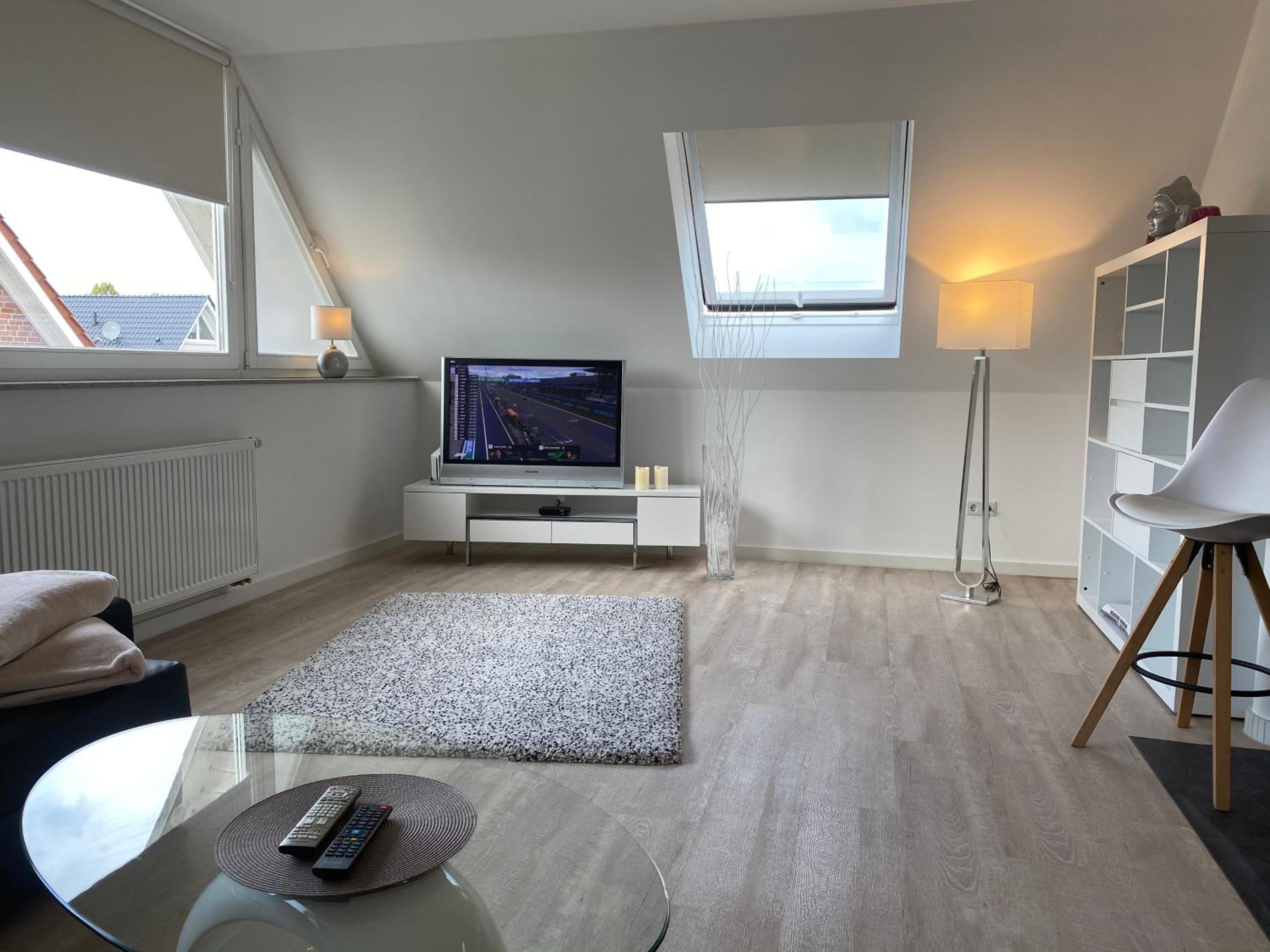 One-Bedroom Apartment - Photo 38