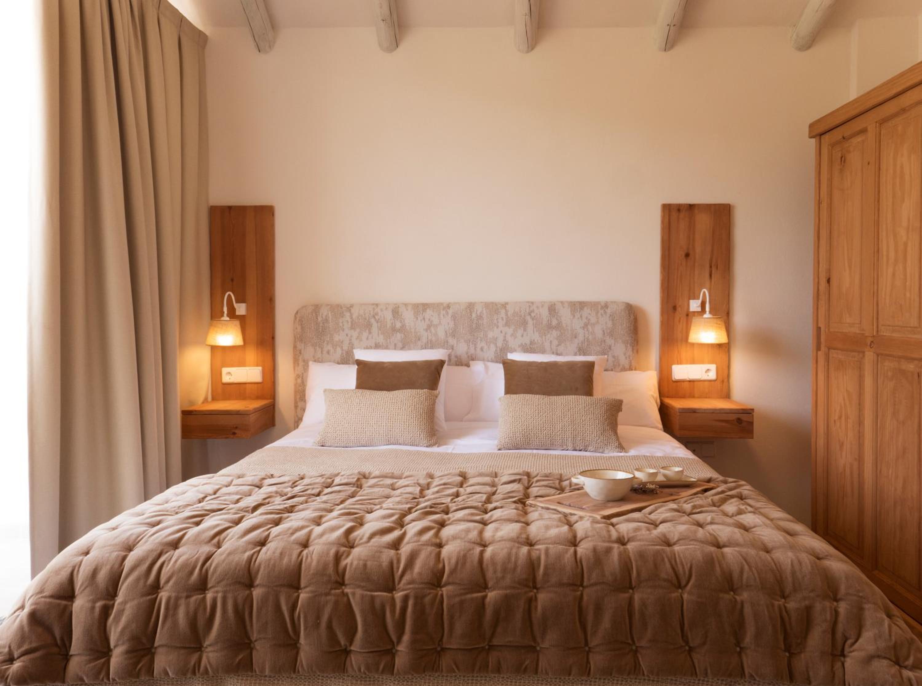 Double Room - Photo 2
