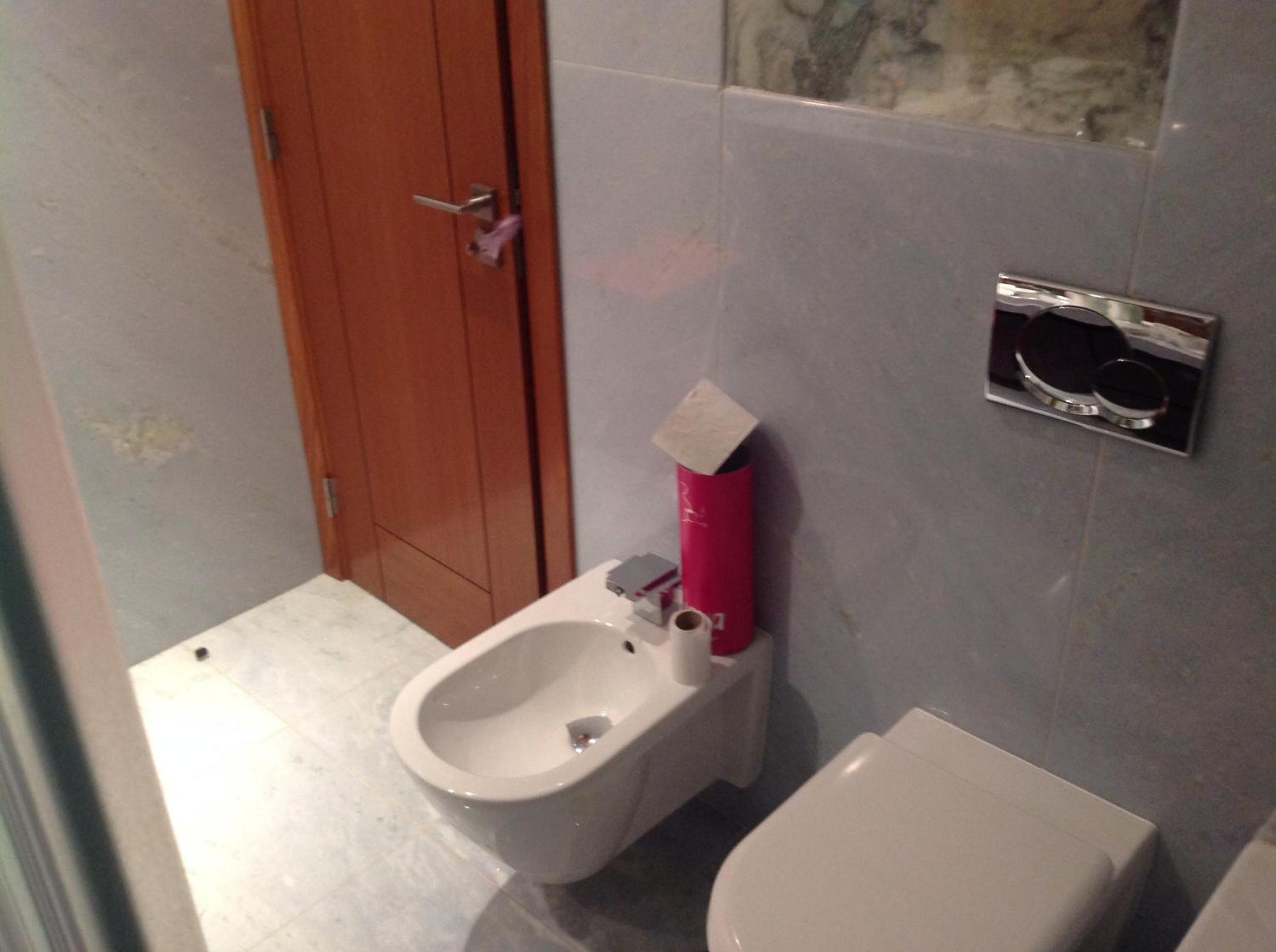 Double Room with Private Bathroom - Photo 5