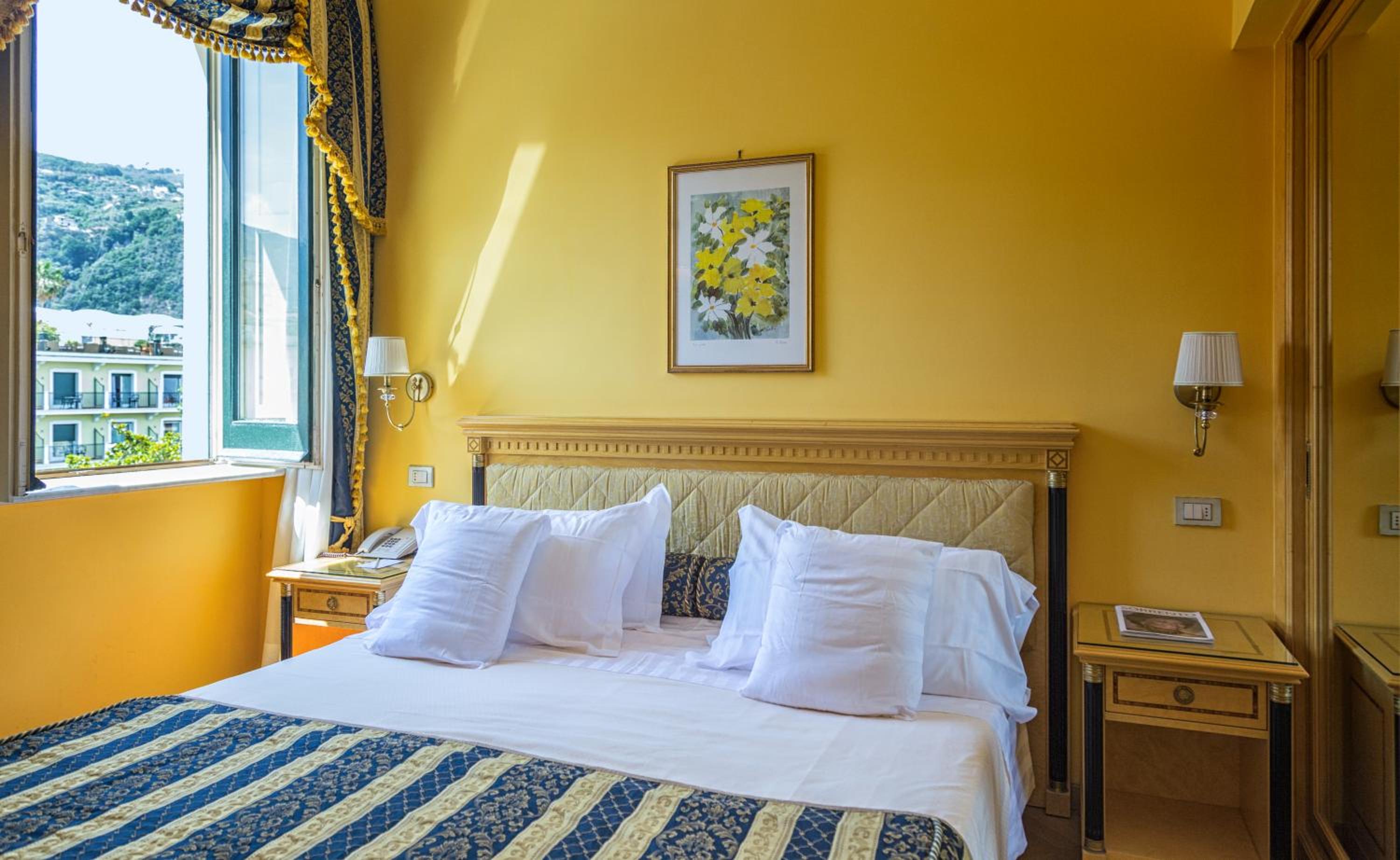 Standard Double Room - Photo 1