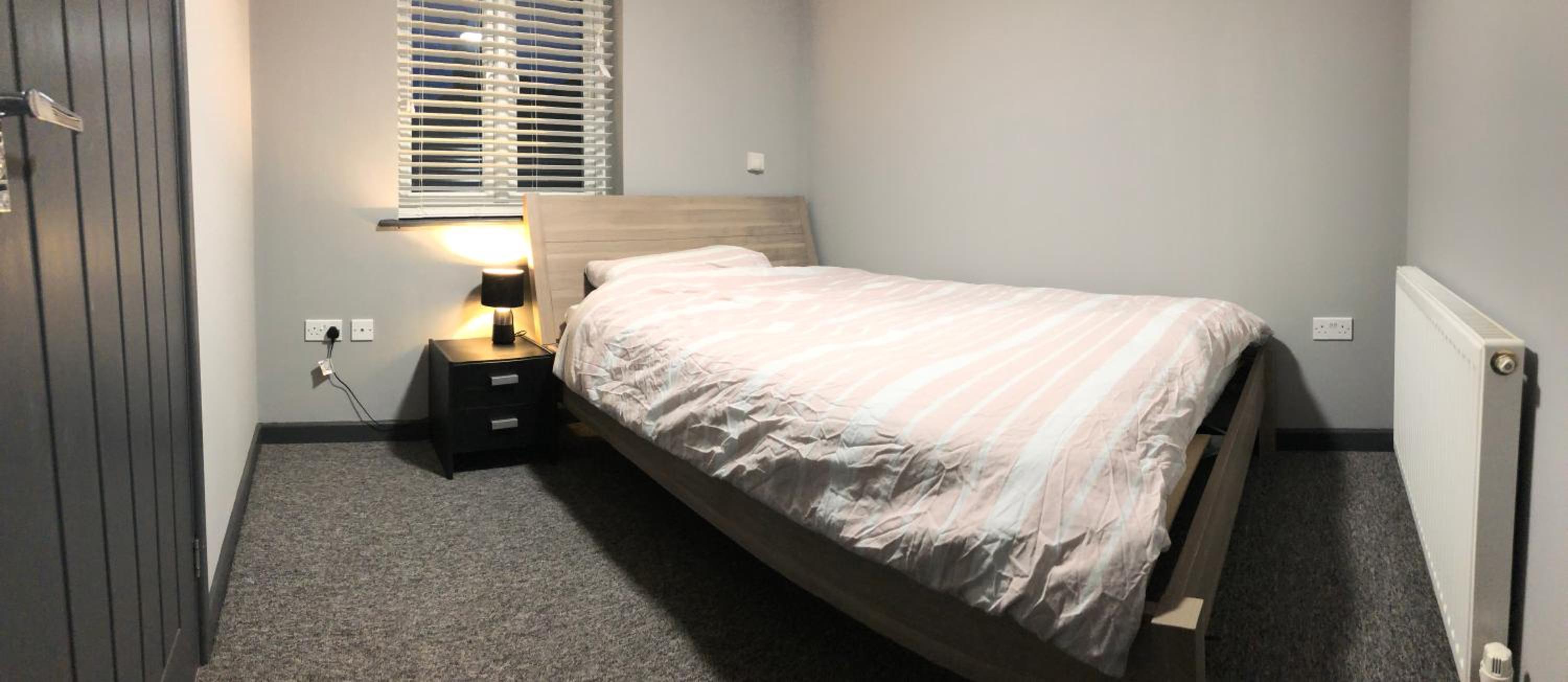 Double Room with Private Bathroom - Photo 1