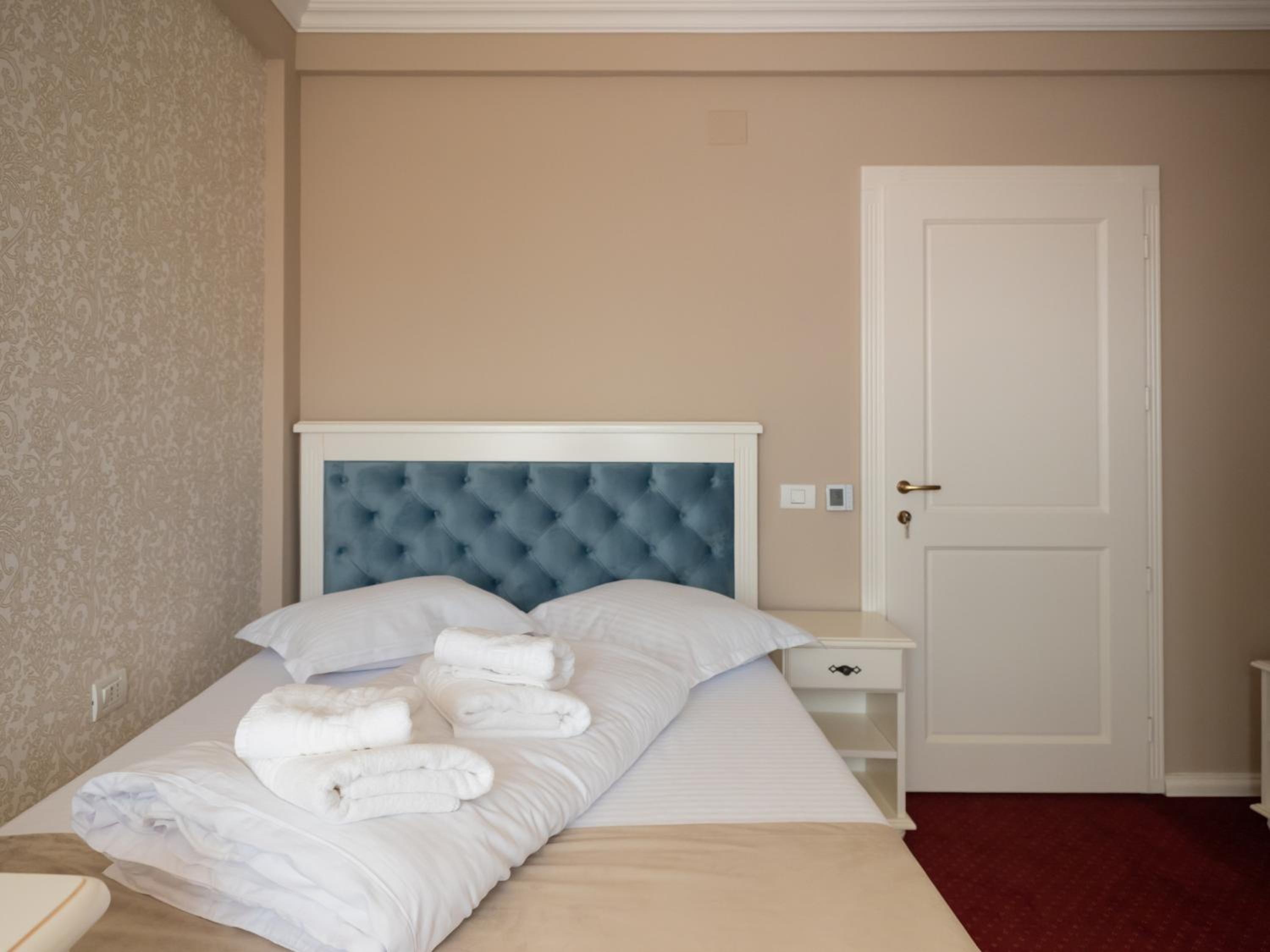 Single Room with Balcony photo 1