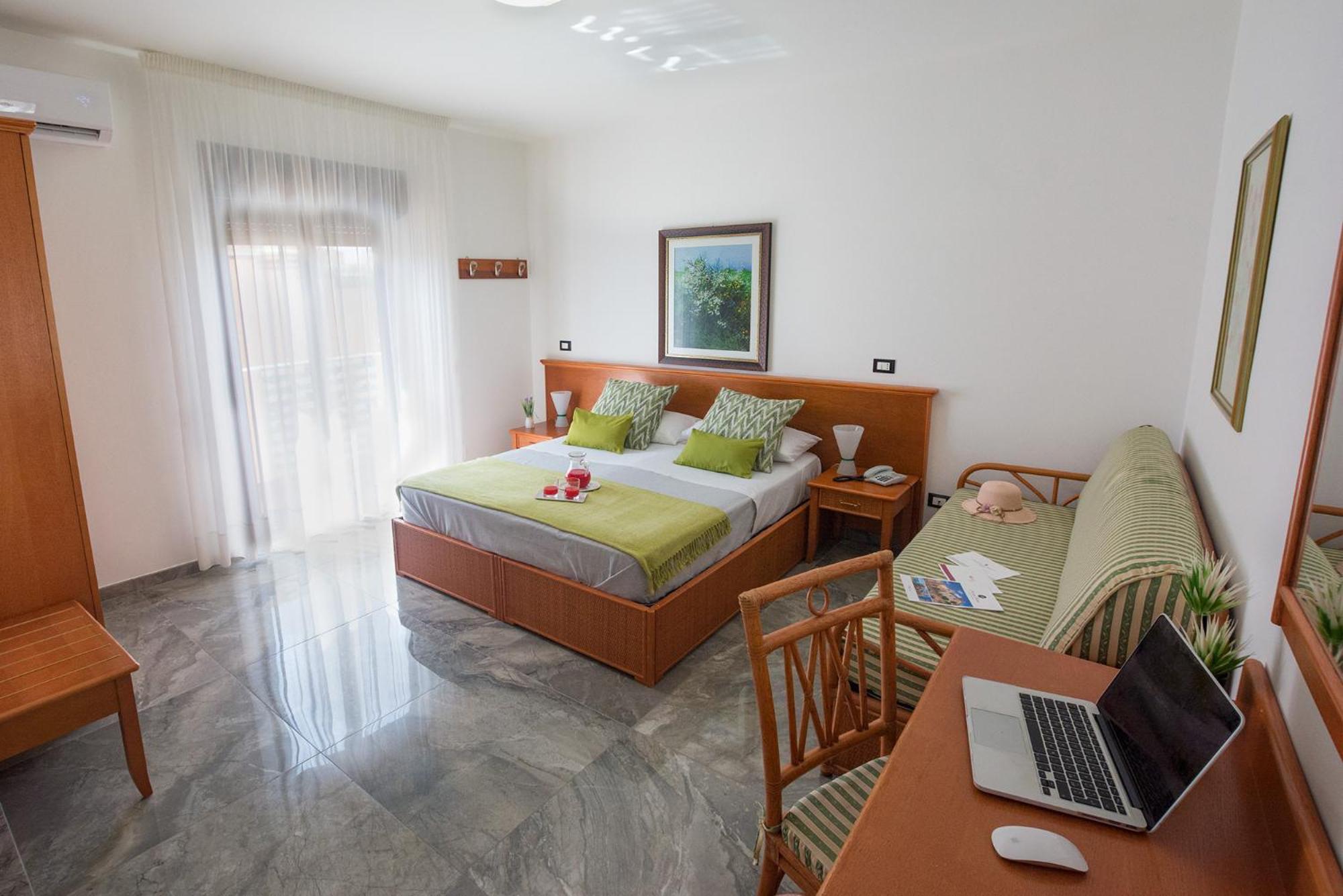 Triple Room with Balcony