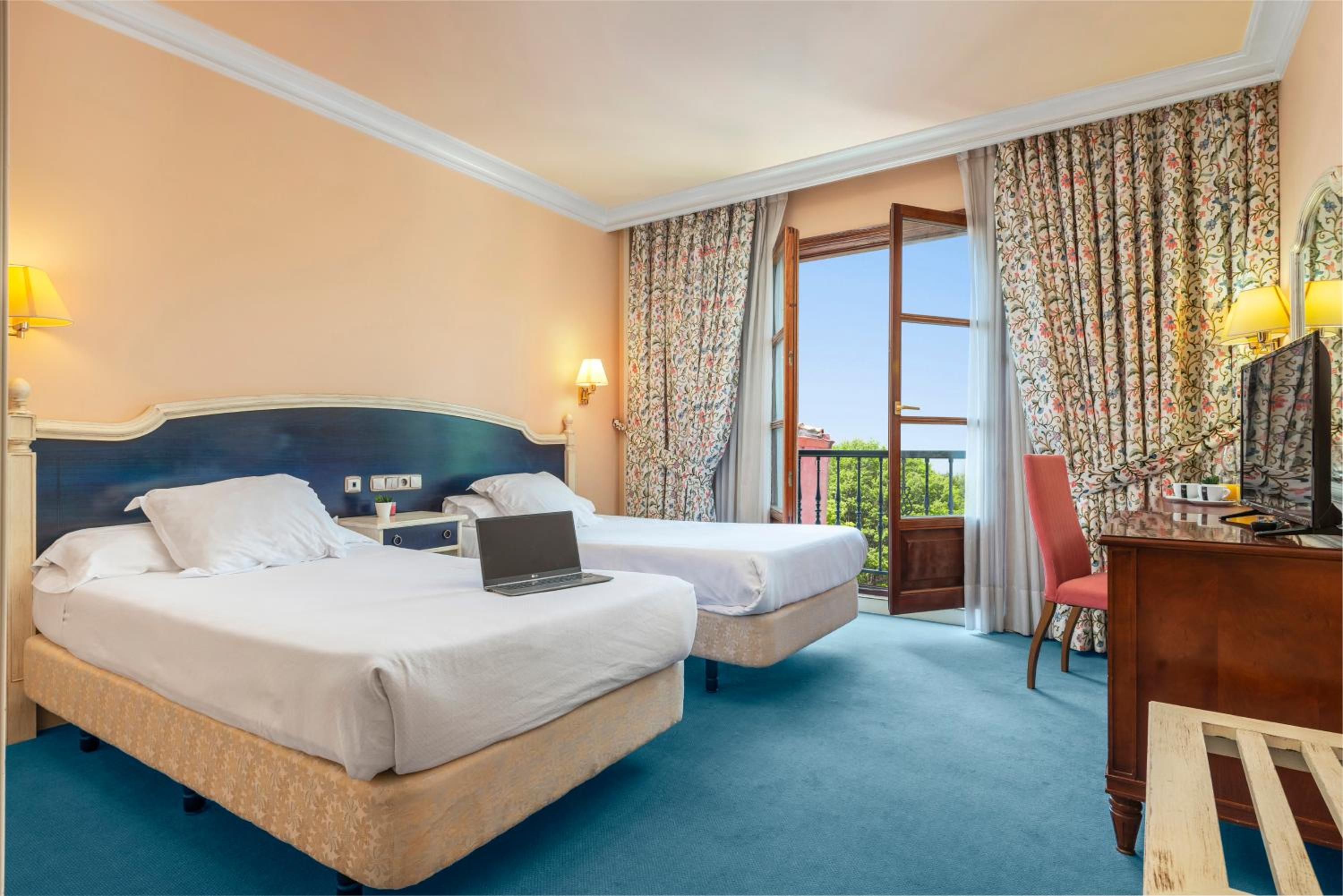 Twin Room photo 2