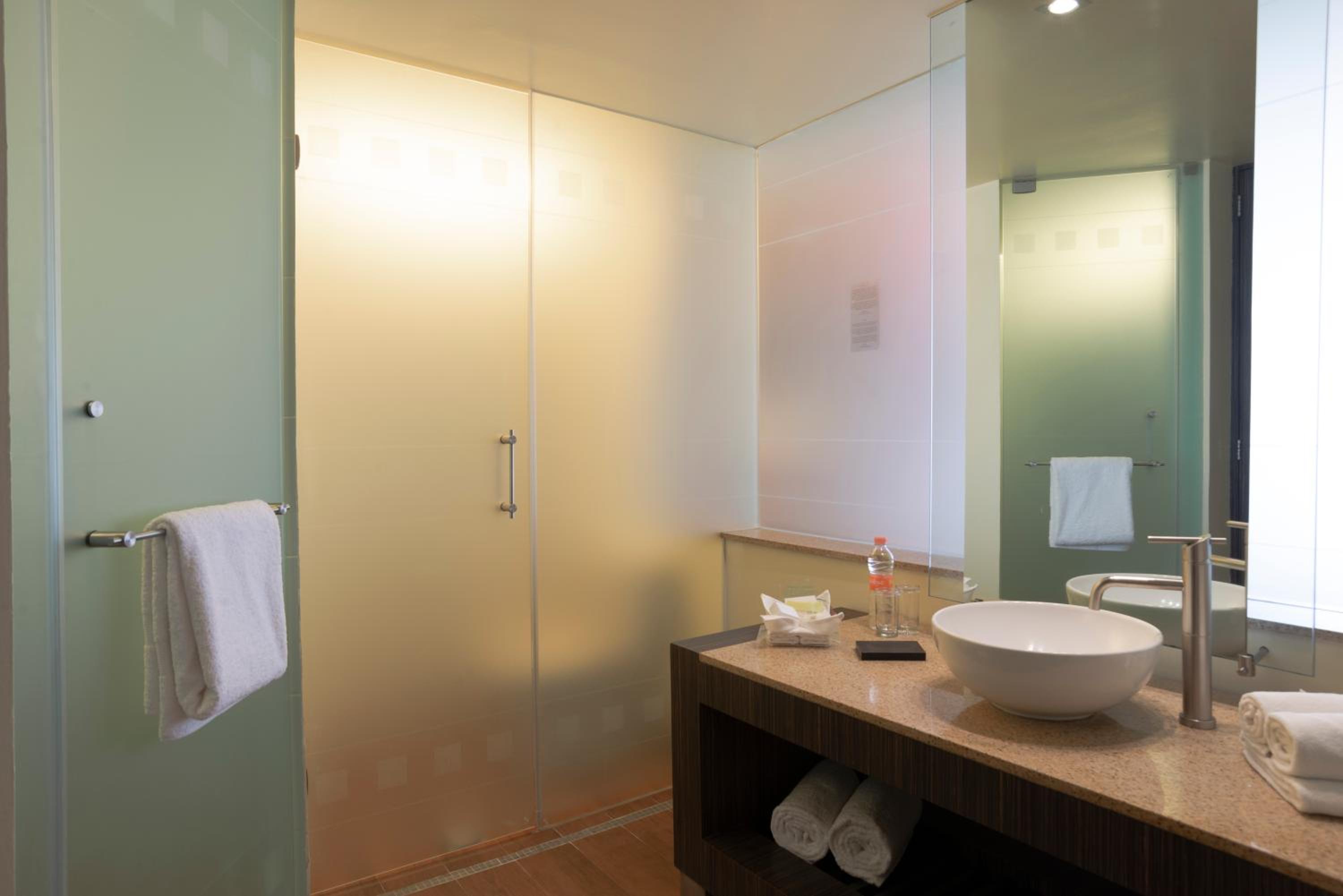Standard Room - Photo 9