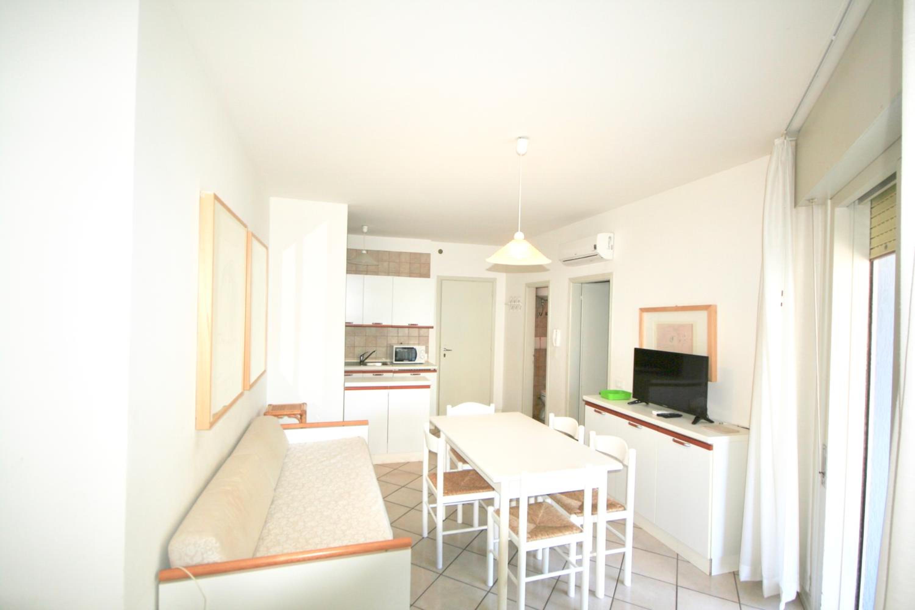 Apartment - Photo 3