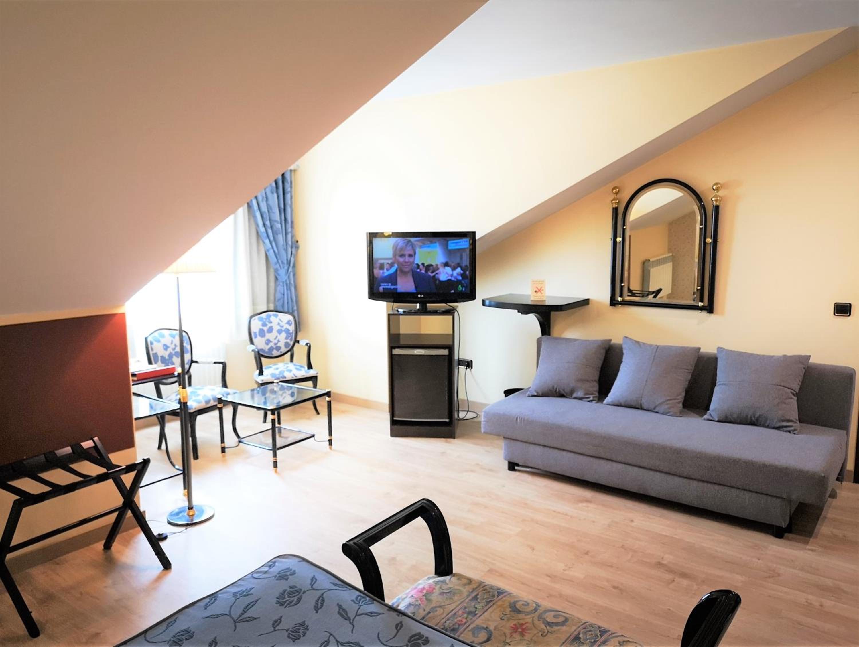 Double Room - Photo 1