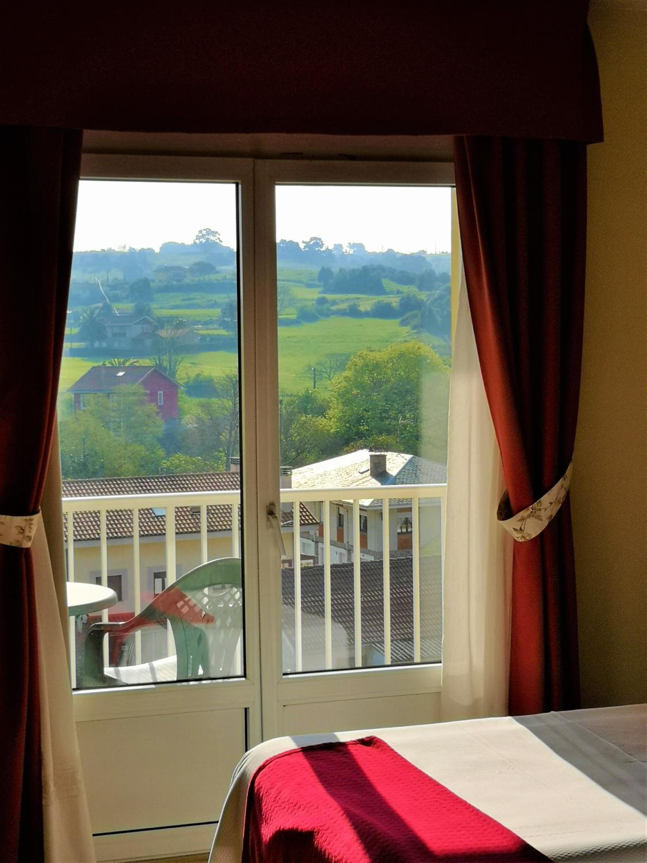 Twin Room with Terrace - Photo 3