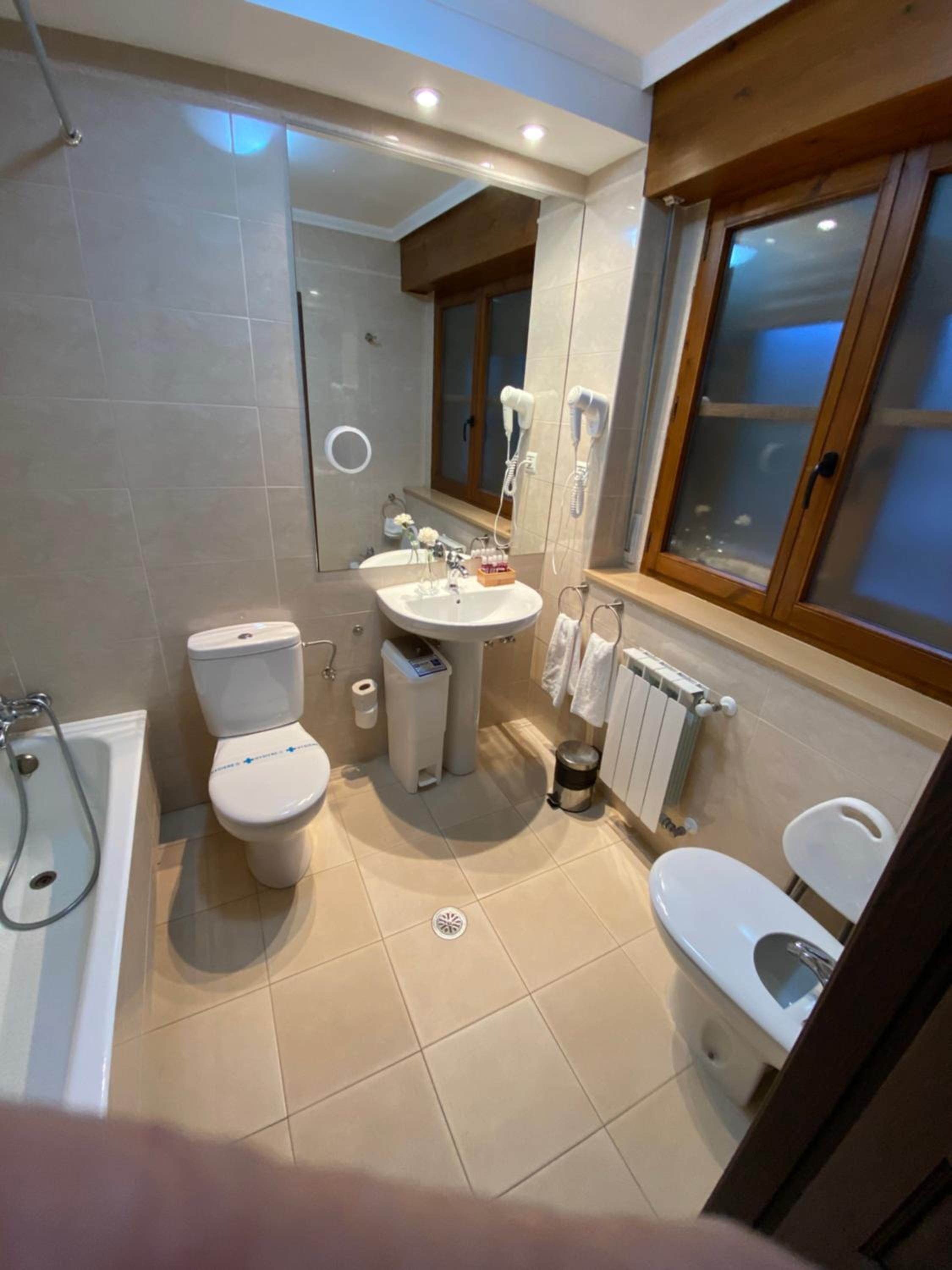 Double Room with Balcony photo 2