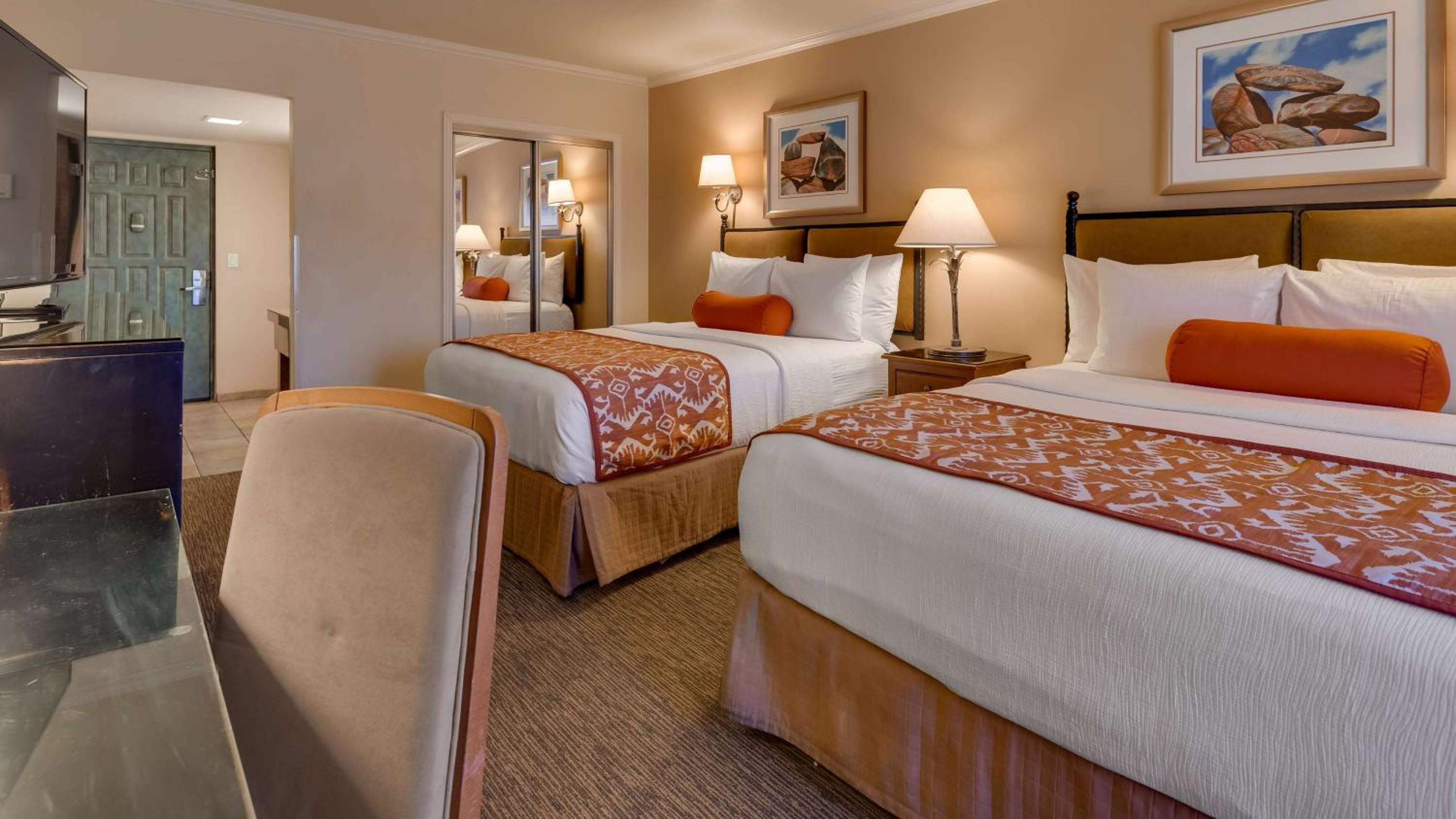 Queen Room with Two Queen Beds-Disability Access - Non-smoking
