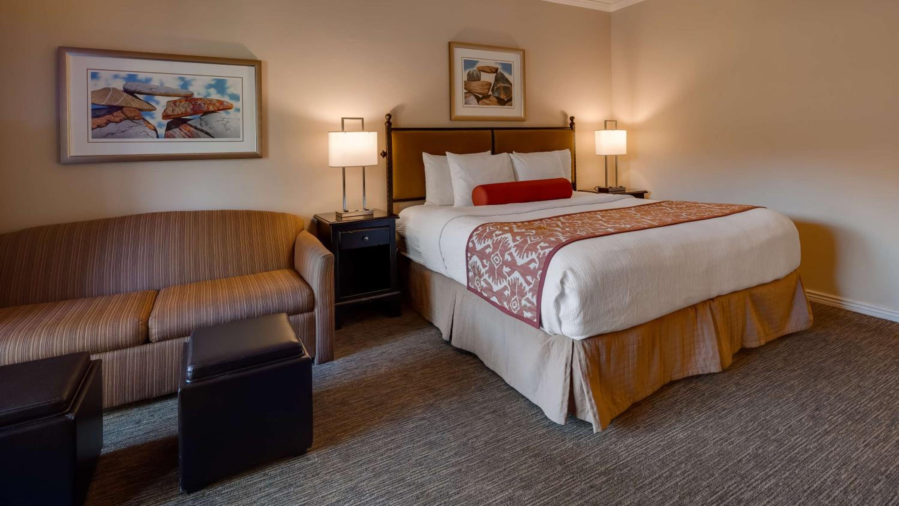 King Room with Sofa Bed