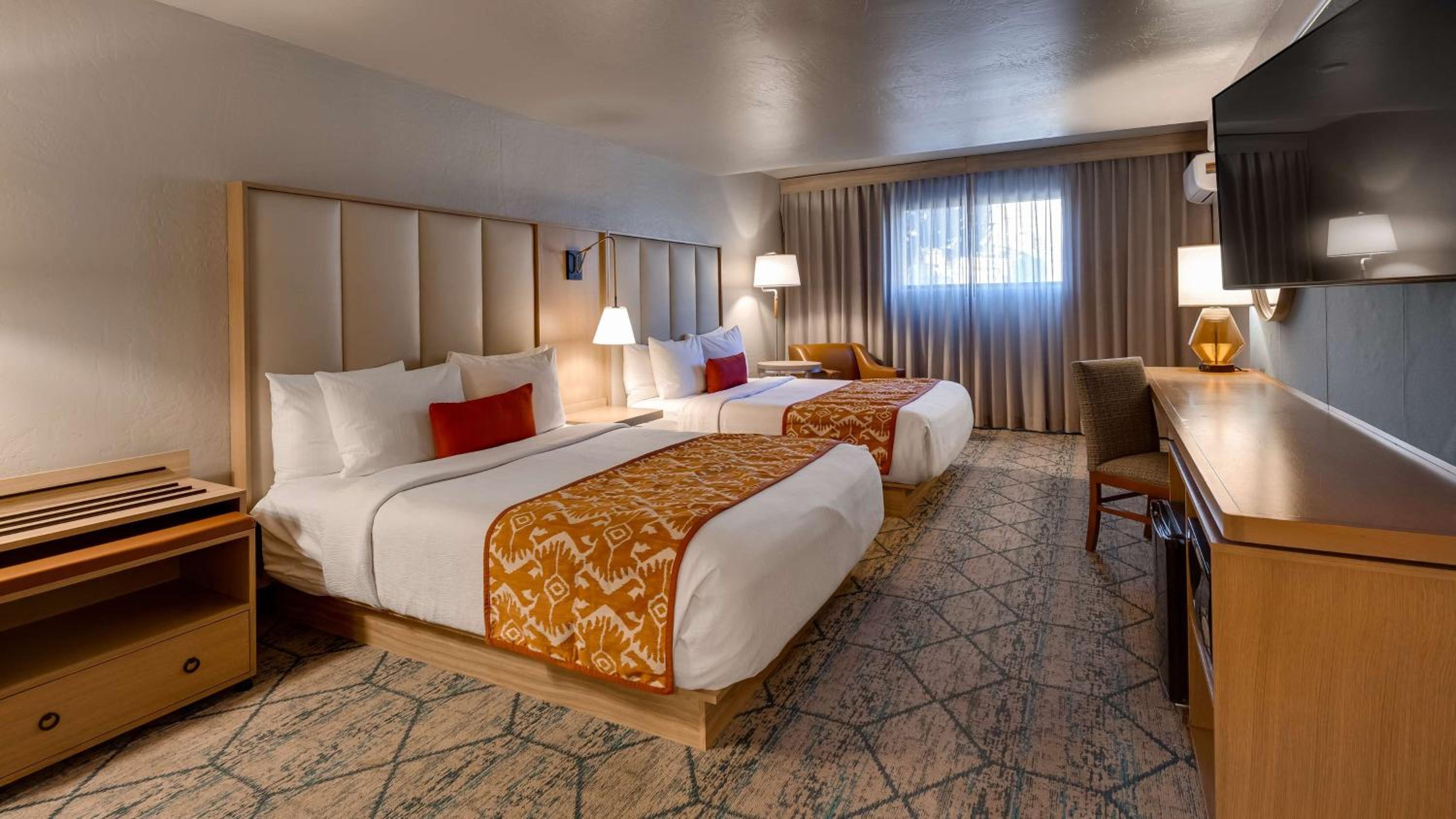 Queen Room with Two Queen Beds - No View