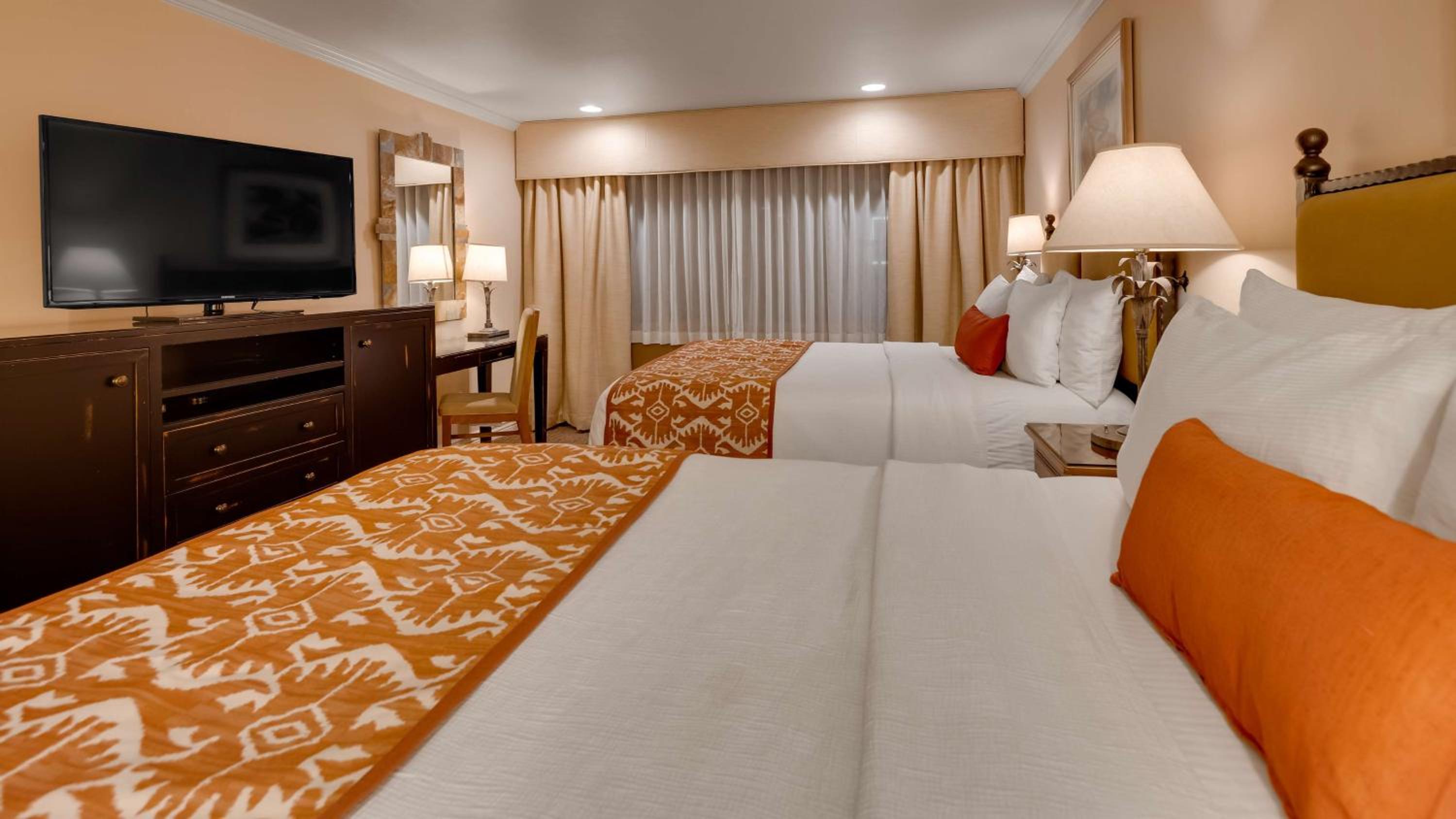 Queen Room with Two Queen Beds-Disability Access - Non-smoking