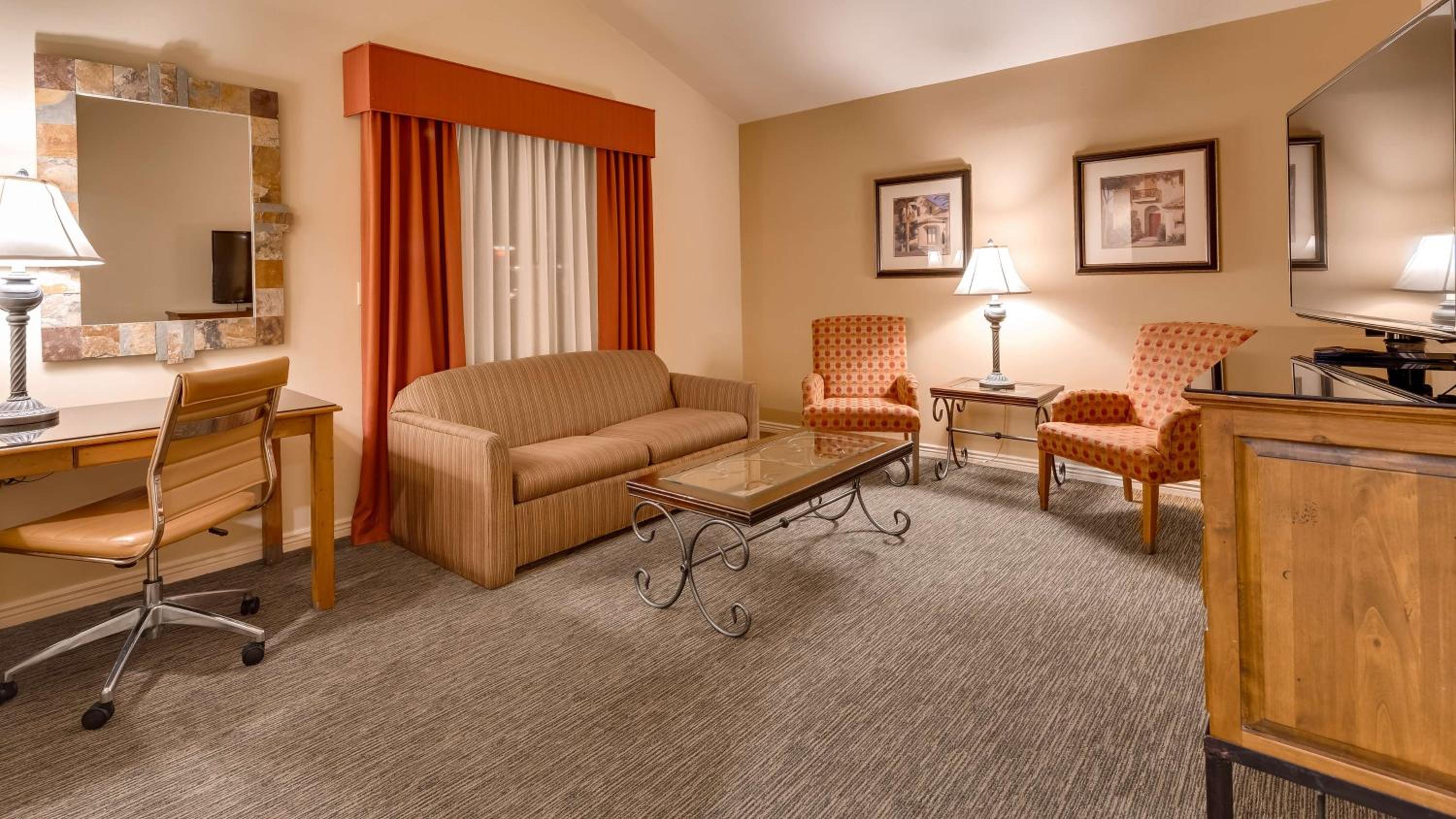 King Suite with Sofa Bed - Non Smoking