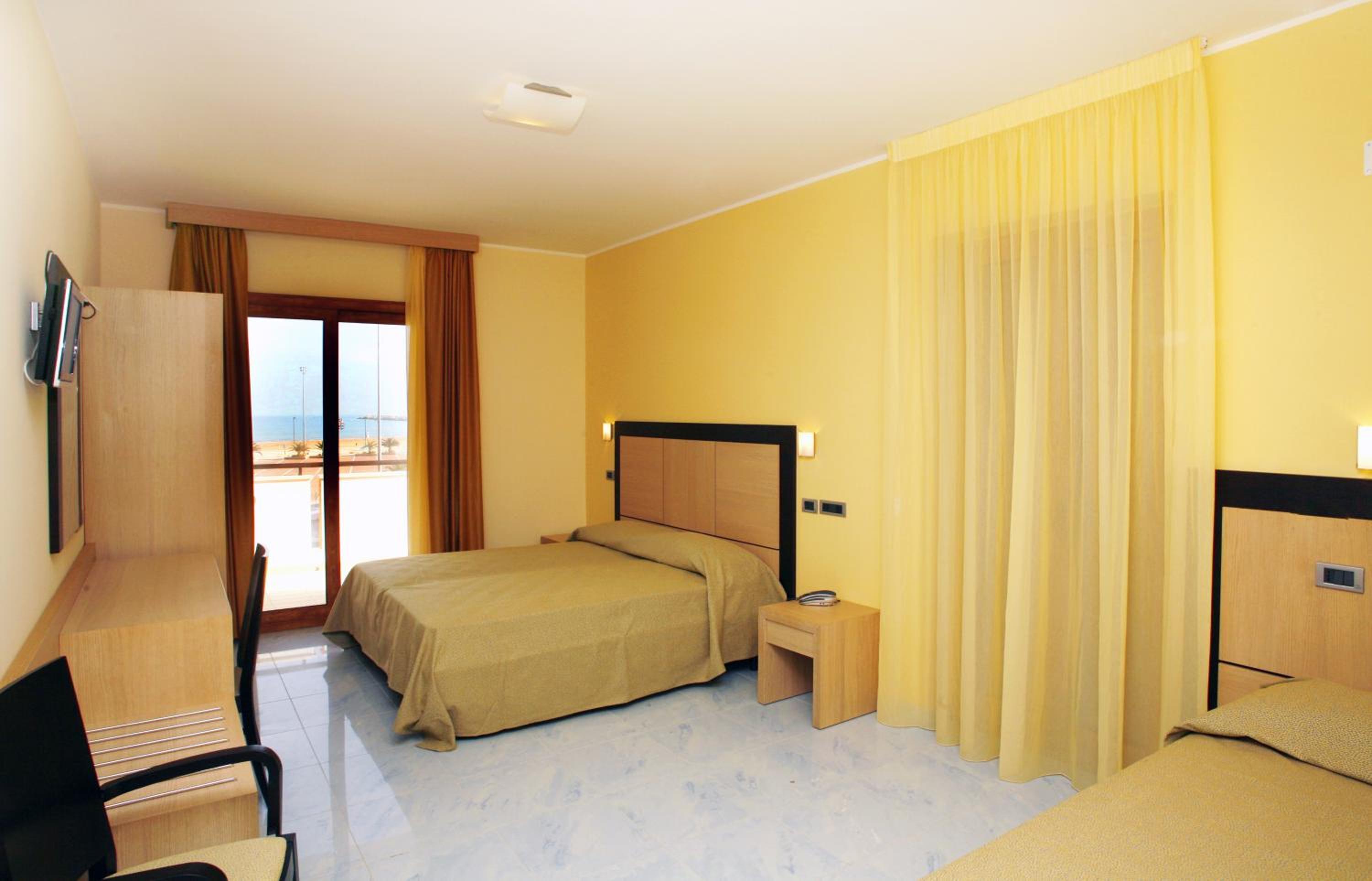 Triple Room - Disability Access
