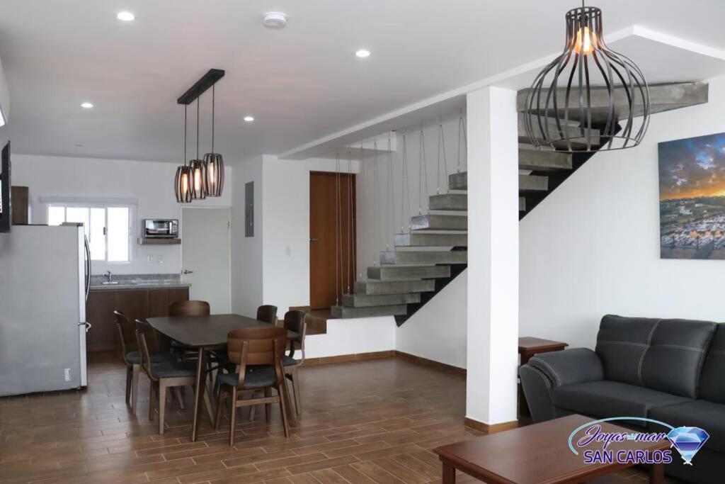 Two-Bedroom Apartment - Photo 26