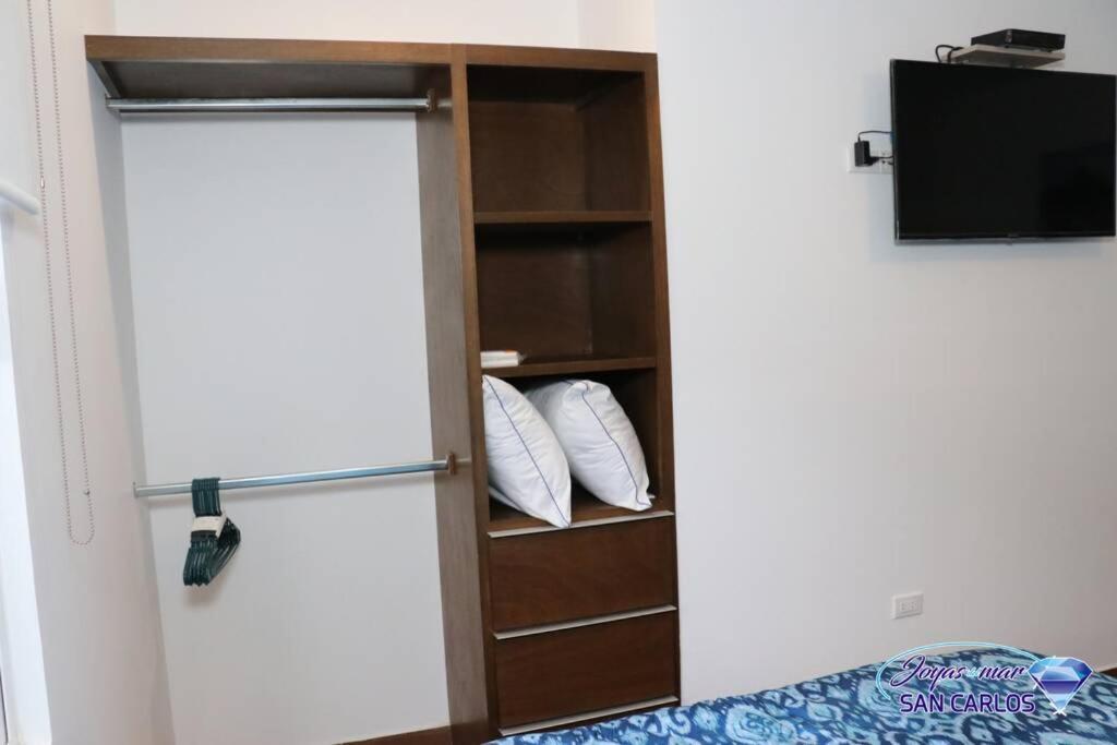 Two-Bedroom Apartment - Photo 30